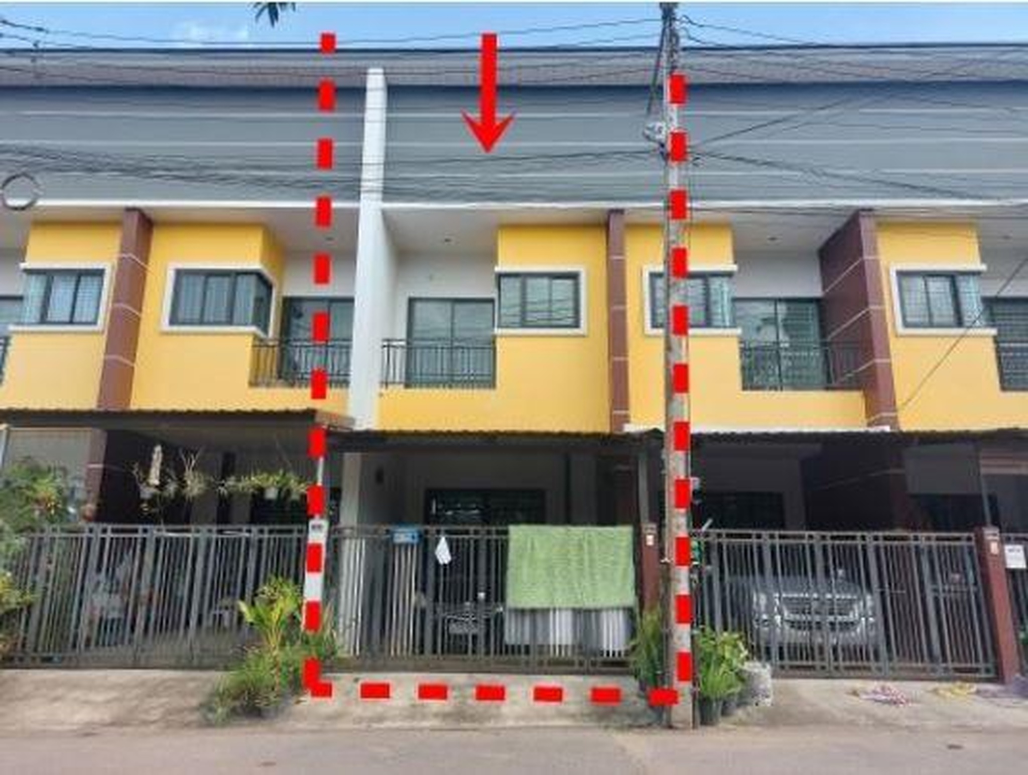 ทรัพย์สถาบันโดย GHB ทาวน์เฮาส์ ธงชัย ทาวน์โฮม