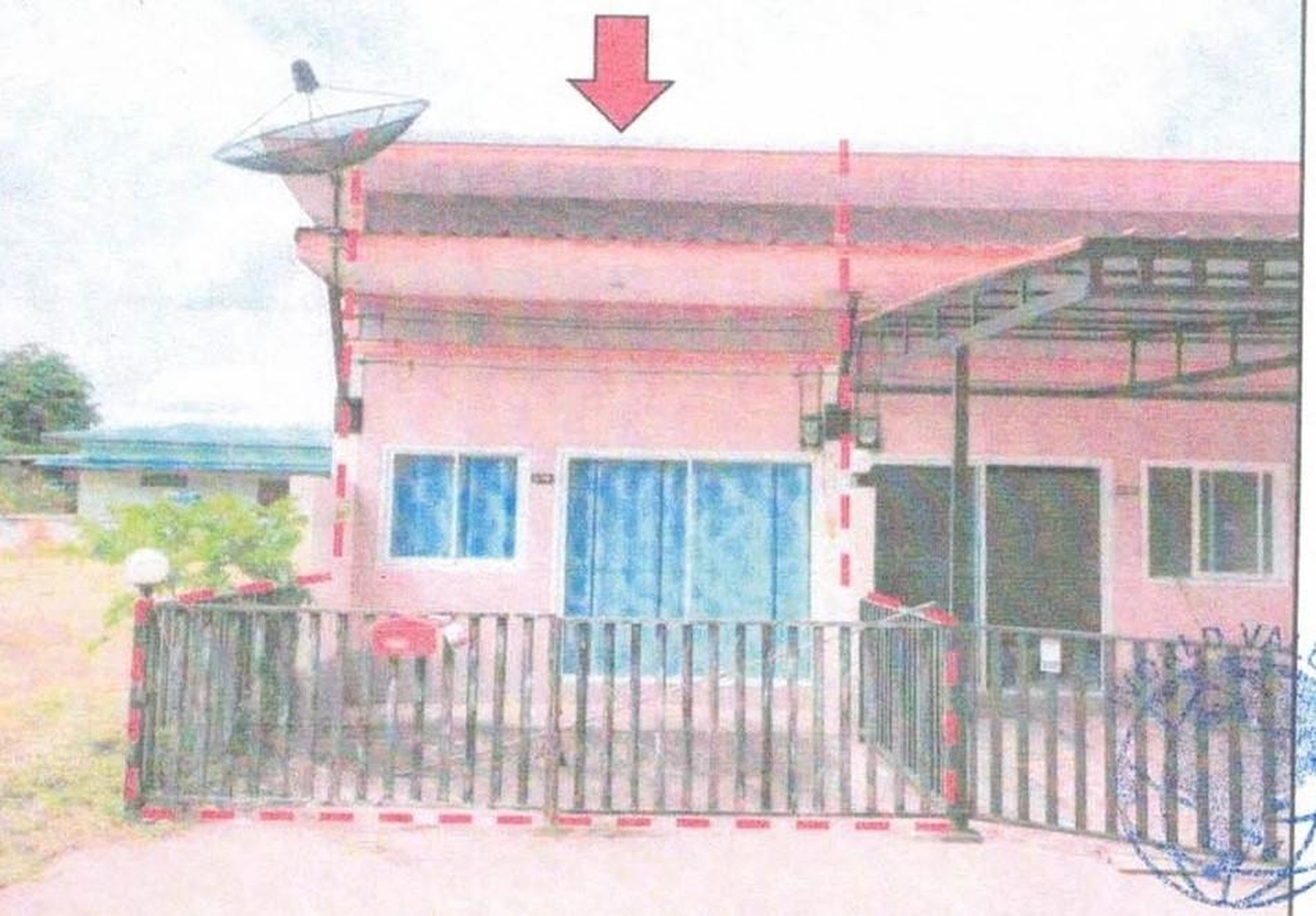 ทรัพย์สถาบันโดย GHB ทาวน์เฮาส์ ลาดใหญ่