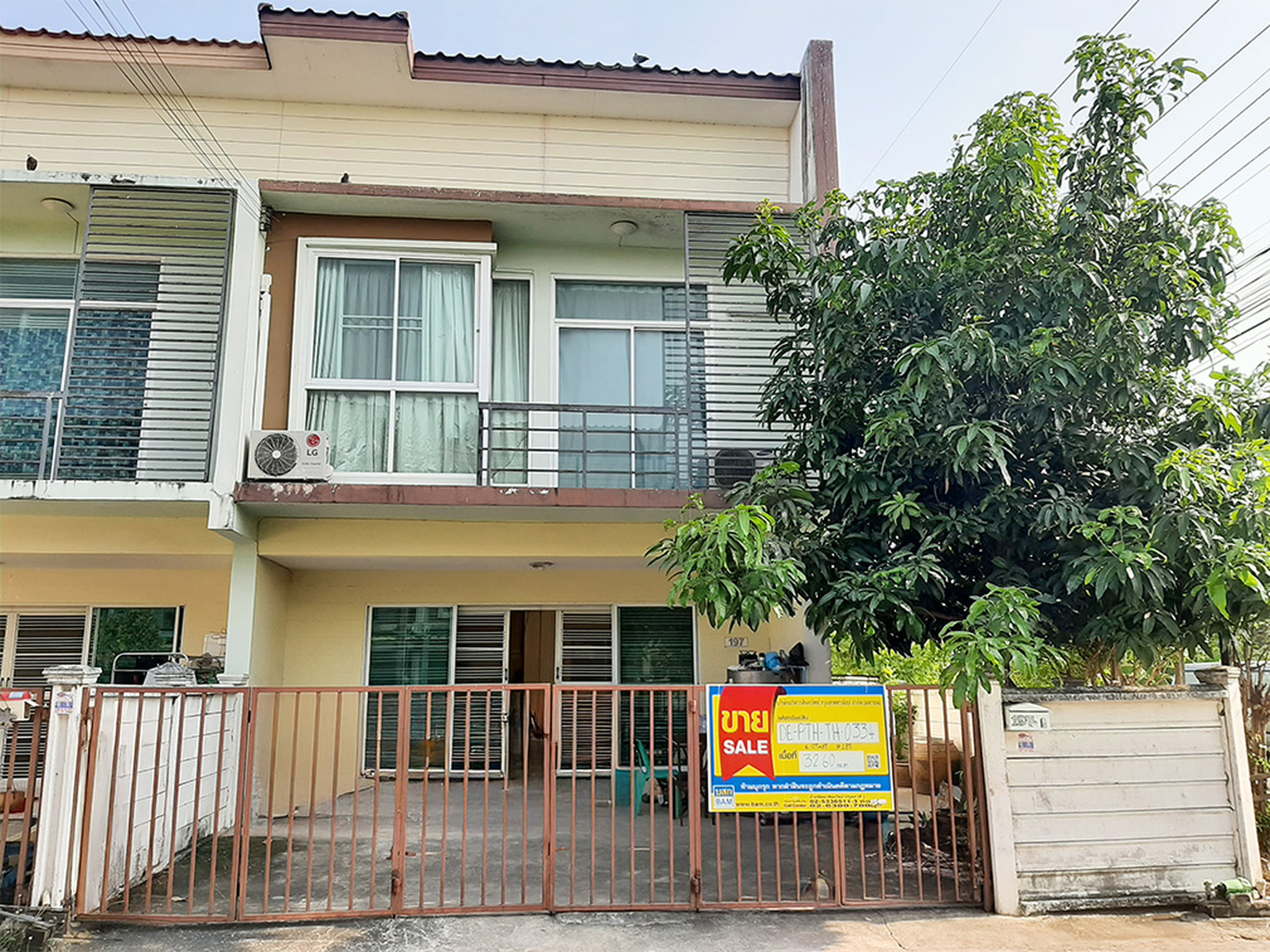 ทรัพย์สถาบันโดย BAM ทาวน์เฮาส์ เออเบิร์นรังสิต - คลอง 1 (J Town Rangsit-Klong 1)
