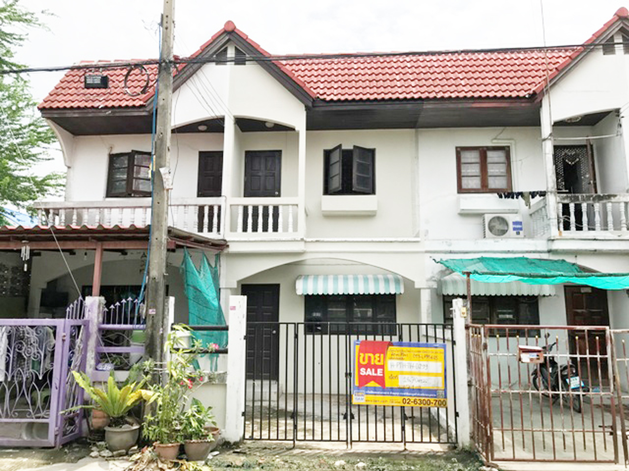 ทรัพย์สถาบันโดย BAM ทาวน์เฮาส์ บ้านรังสิตตา (Warathorn Rangsit Klong 2)