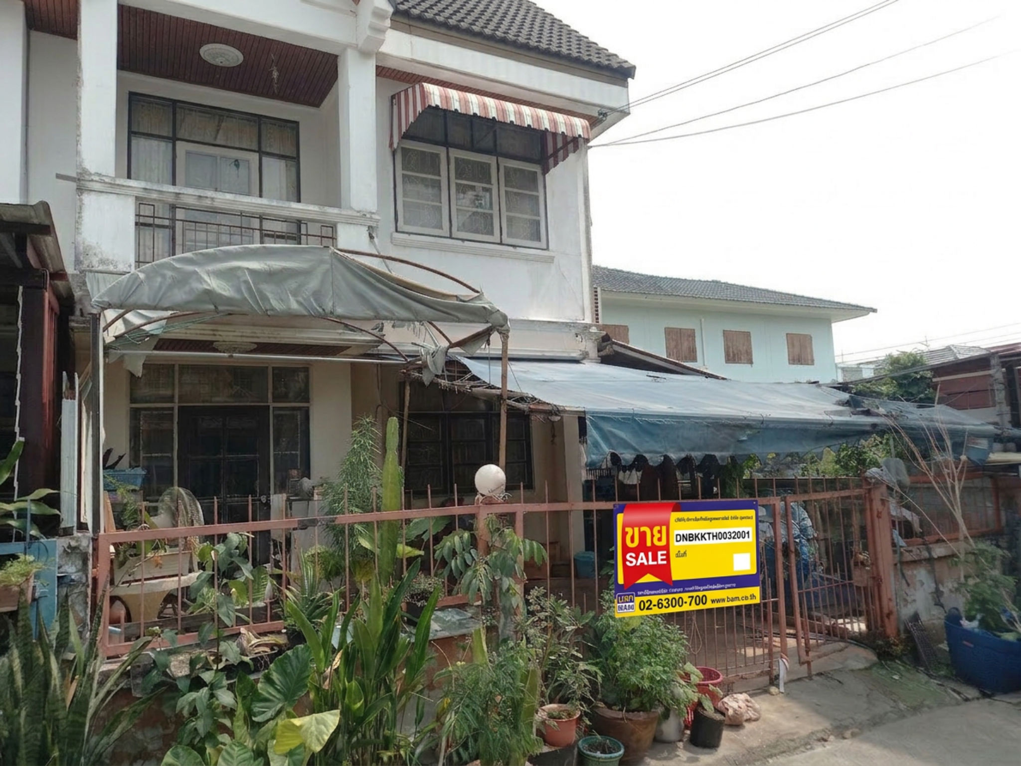 ทรัพย์สถาบันโดย BAM ทาวน์เฮาส์ เมธา 2