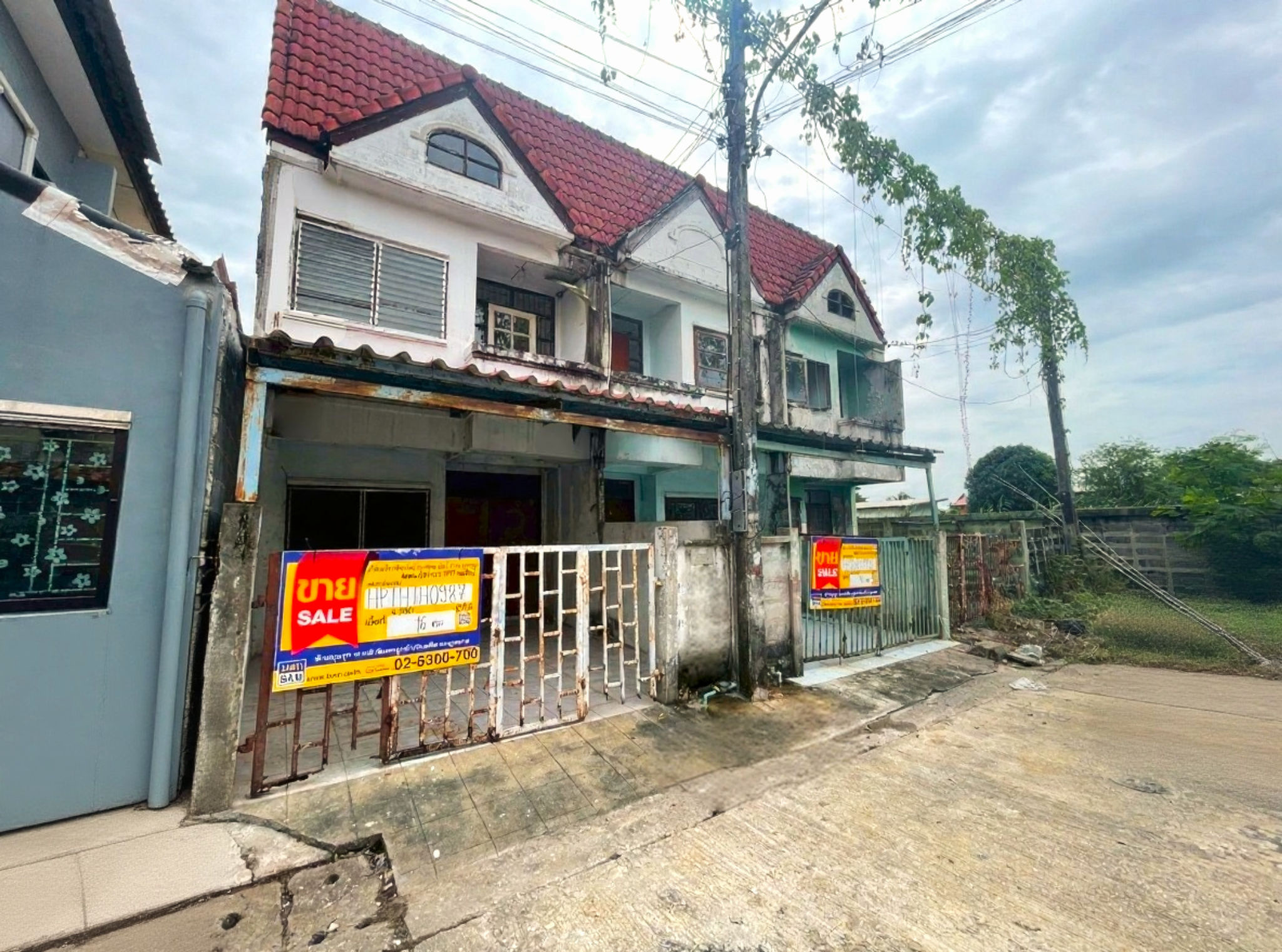 ทรัพย์สถาบันโดย BAM ทาวน์เฮาส์ สวิตา (Savita House)