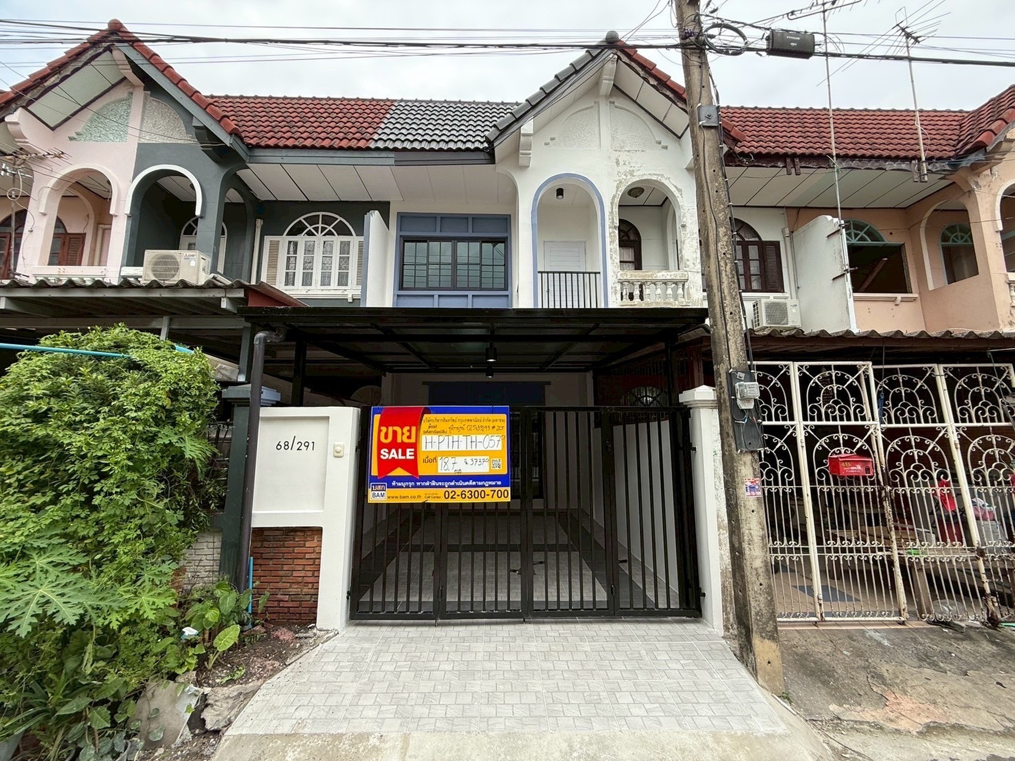 ทรัพย์สถาบันโดย BAM ทาวน์เฮาส์ หมู่บ้านเสนาวิลล่า 91 (Sena Villa 91)