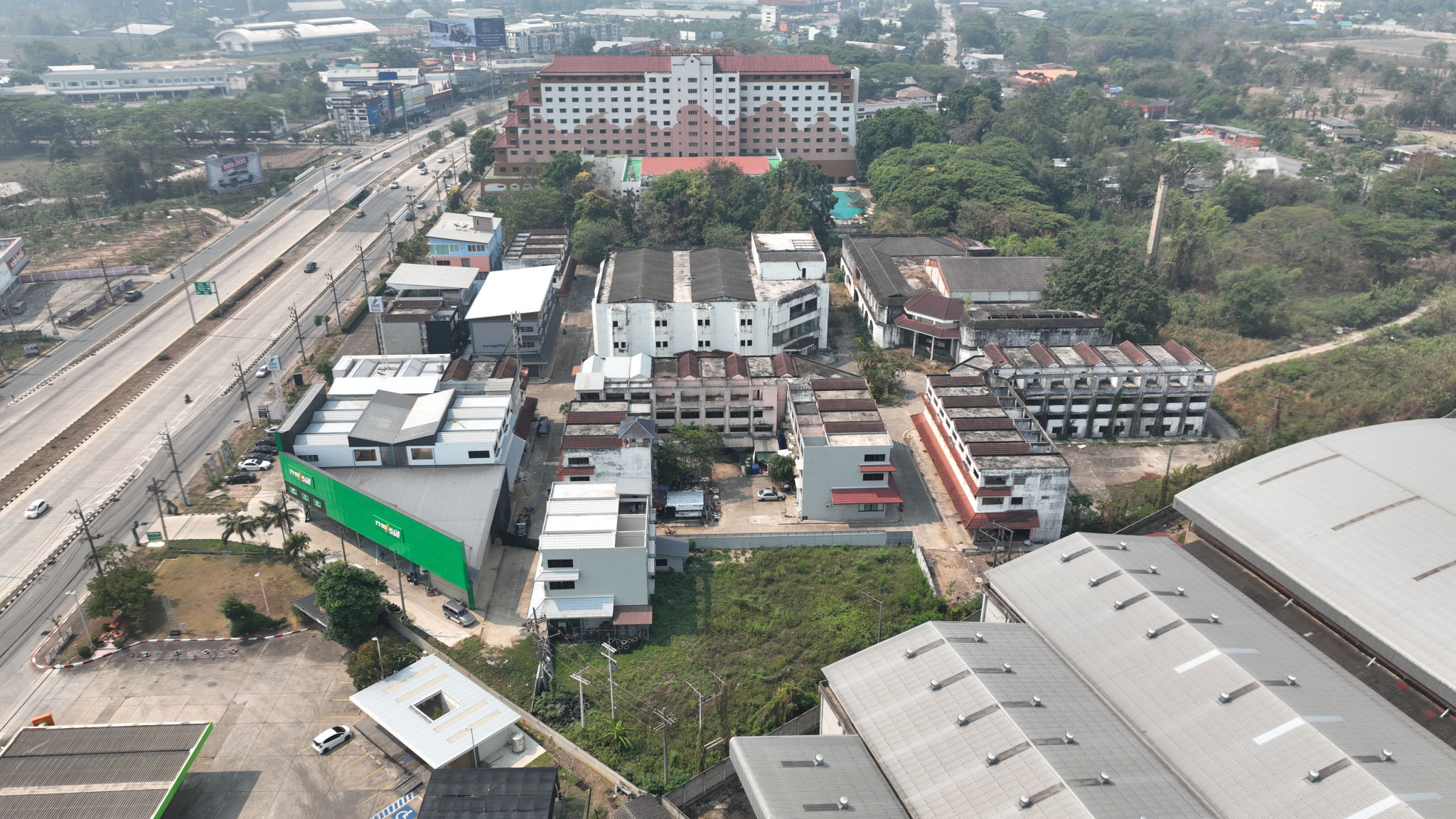 ทรัพย์สถาบันโดย BAM ที่ดิน เชียงรายคอมแพล็กซ์