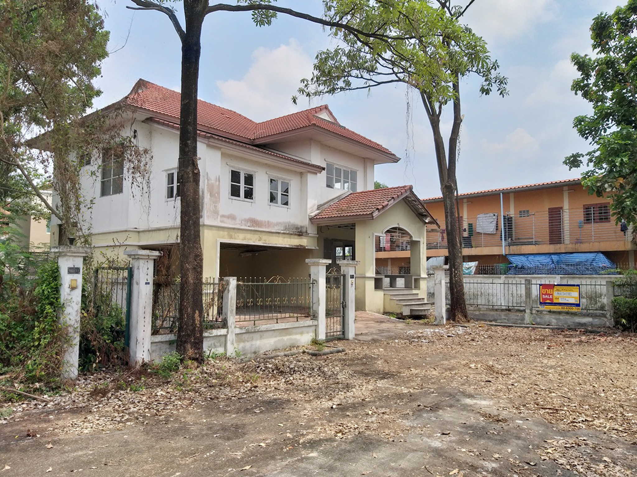 ทรัพย์สถาบันโดย BAM บ้านเดี่ยว ลลิล กรีนวิลล์ บางบอน (Lalin Greenville Rama 2-Eakachai)