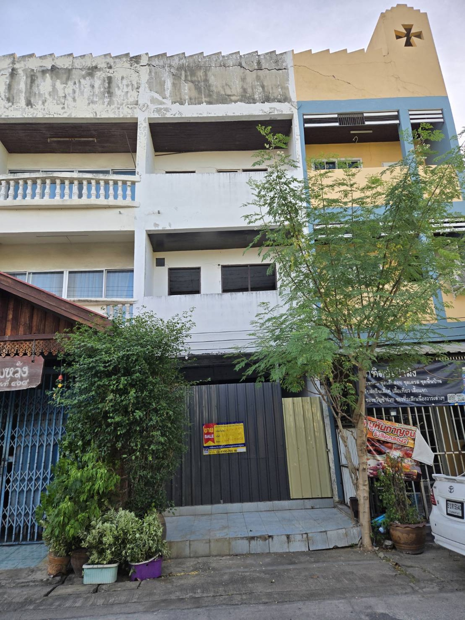 ทรัพย์สถาบันโดย BAM โฮมออฟฟิศ เปรมปรีดิ์คันทรีโฮม (Baan Prempri Country Home Rangsit-Klong 2)