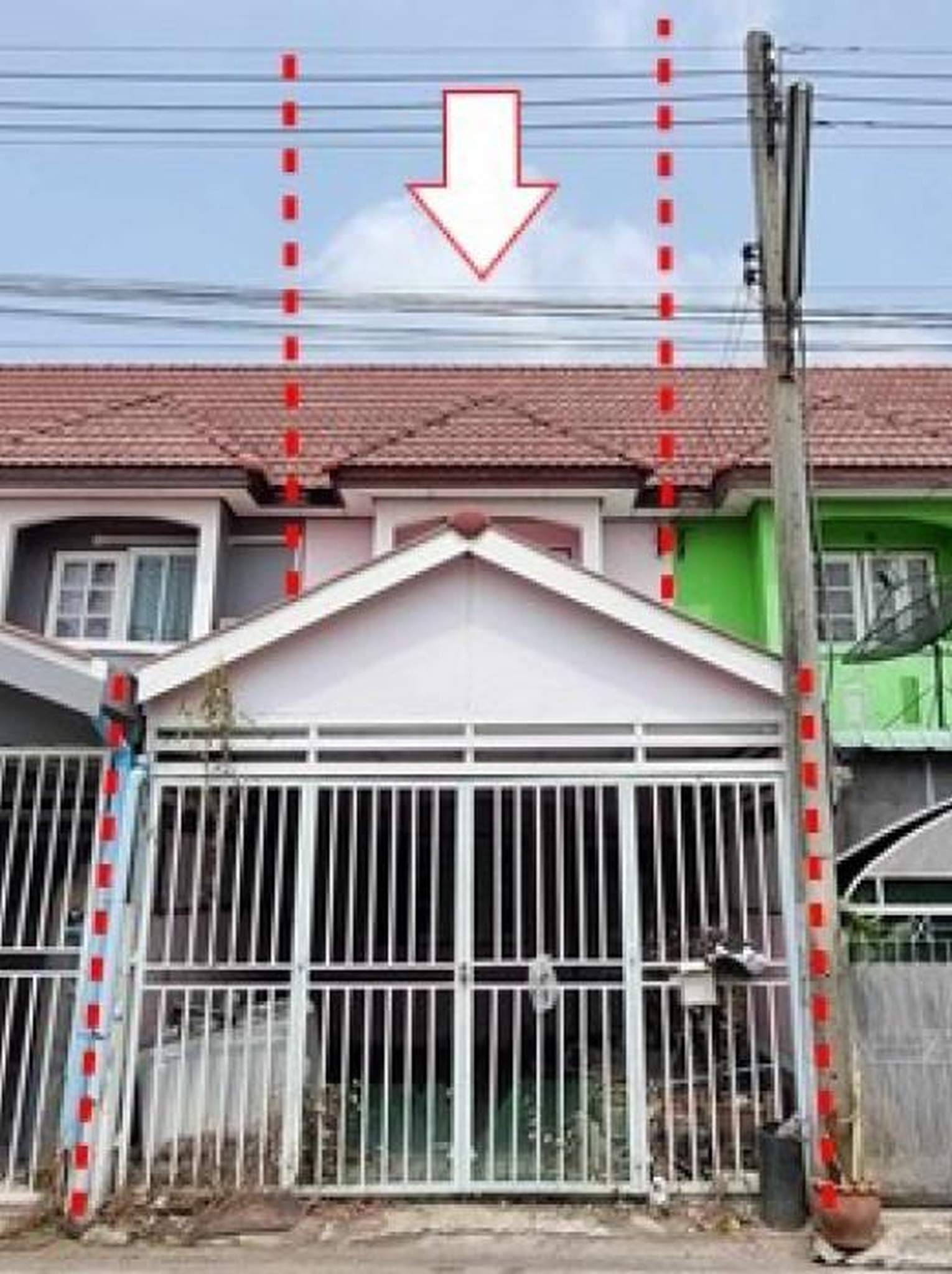 ทรัพย์สถาบันโดย GHB ทาวน์เฮาส์ วรเชษฐ์