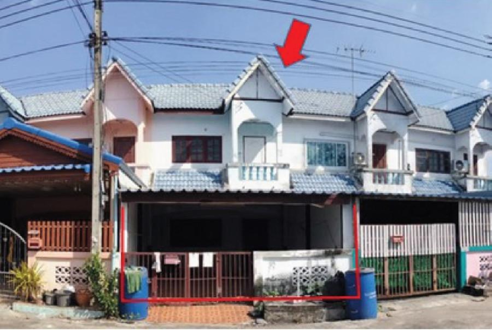 ทรัพย์สถาบันโดย GHB ทาวน์เฮาส์ สุขใจพัฒนา