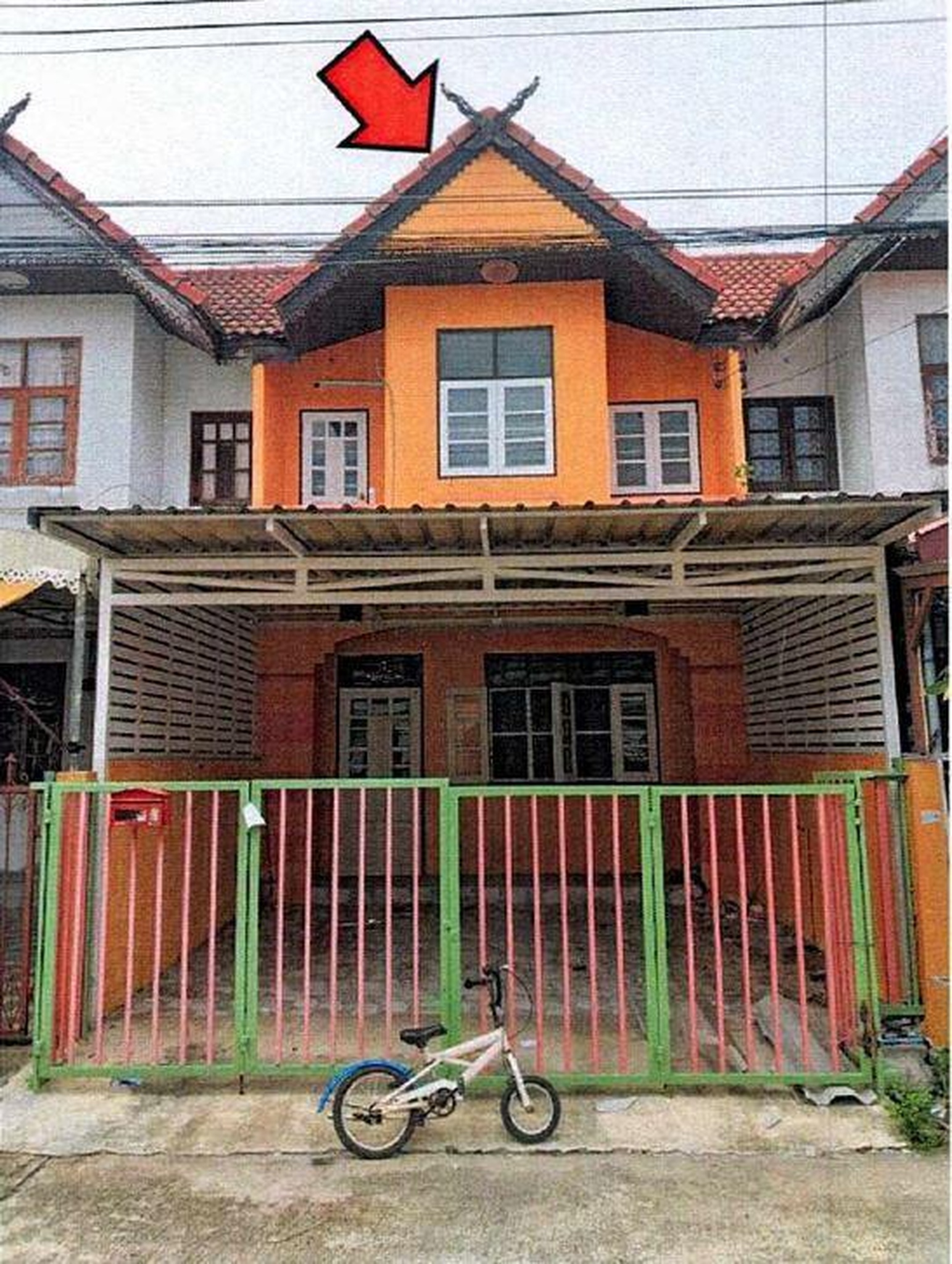 ทรัพย์สถาบันโดย GHB ทาวน์เฮาส์ กานต์การ์เด้นวิลล่า