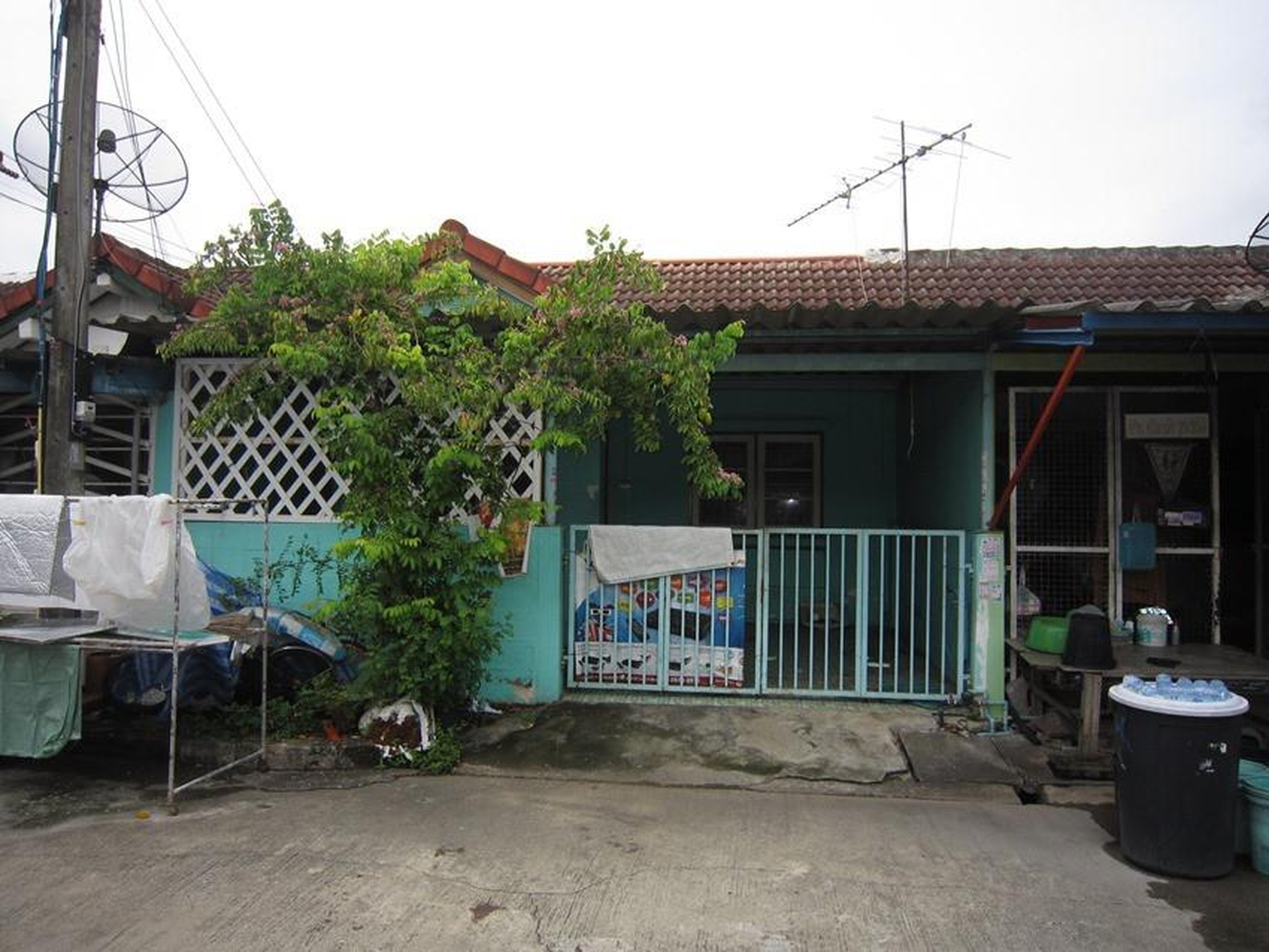 ทรัพย์สถาบันโดย GHB ทาวน์เฮาส์ ศุภลักษณ์คลอง7 ลำลูกกา