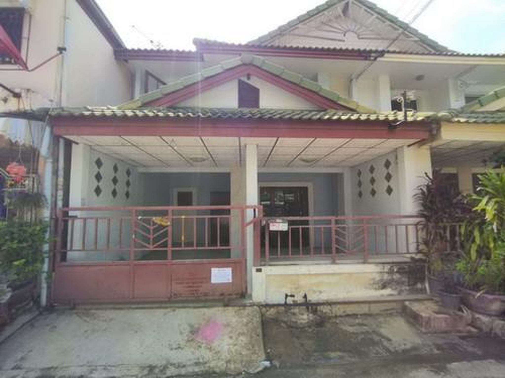 ทรัพย์สถาบันโดย GHB ทาวน์เฮาส์ บ้านพฤกษา 12 รังสิต-คลองสาม (Baan Pruksa 12 Rangsit-Klong 3)