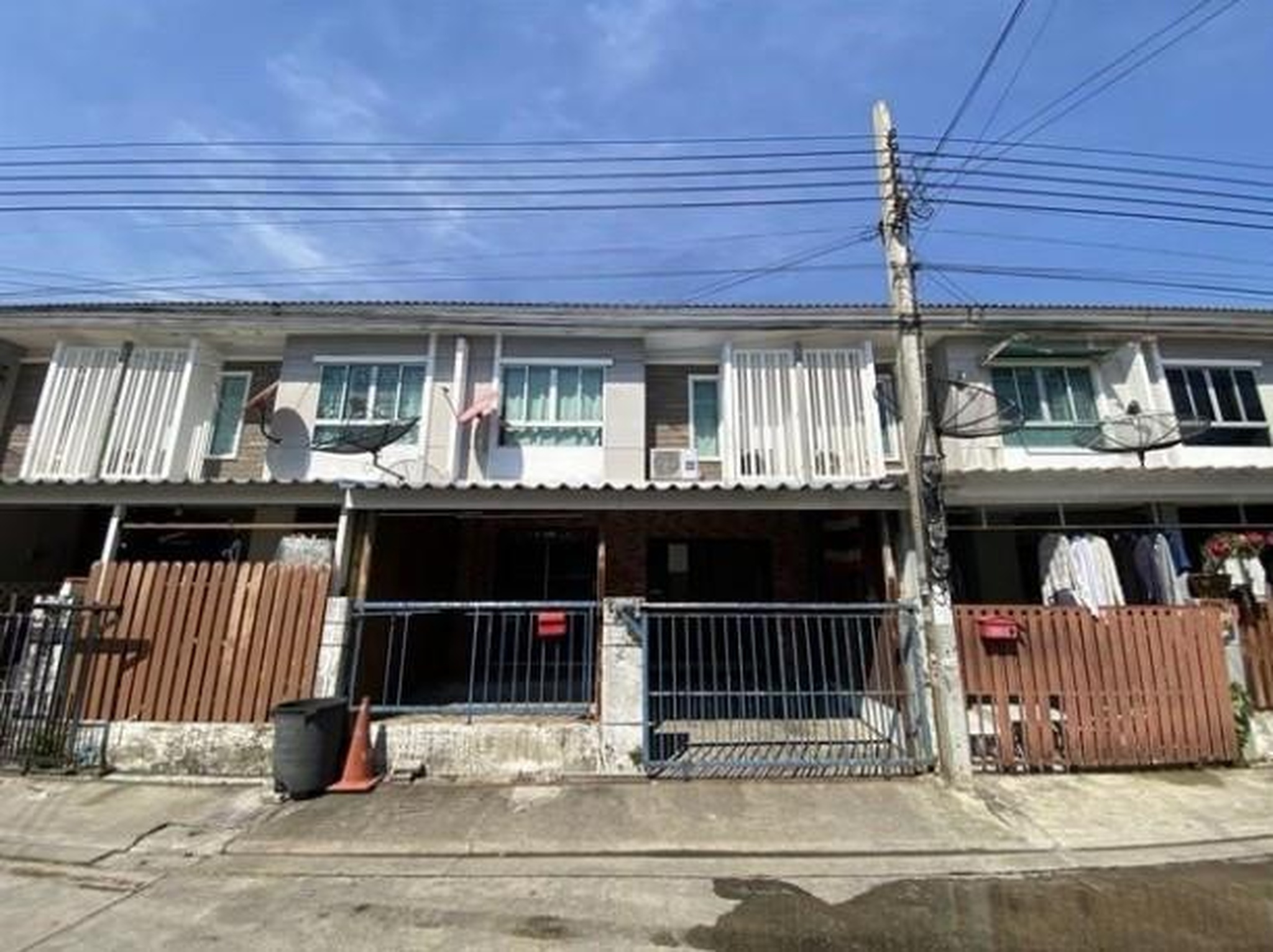 ทรัพย์สถาบันโดย GHB ทาวน์เฮาส์ พฤกษาวิลล์ 60 ลาดกระบัง-อ่อนนุช (Pruksa Ville 60 Latkrabang-Onnut)