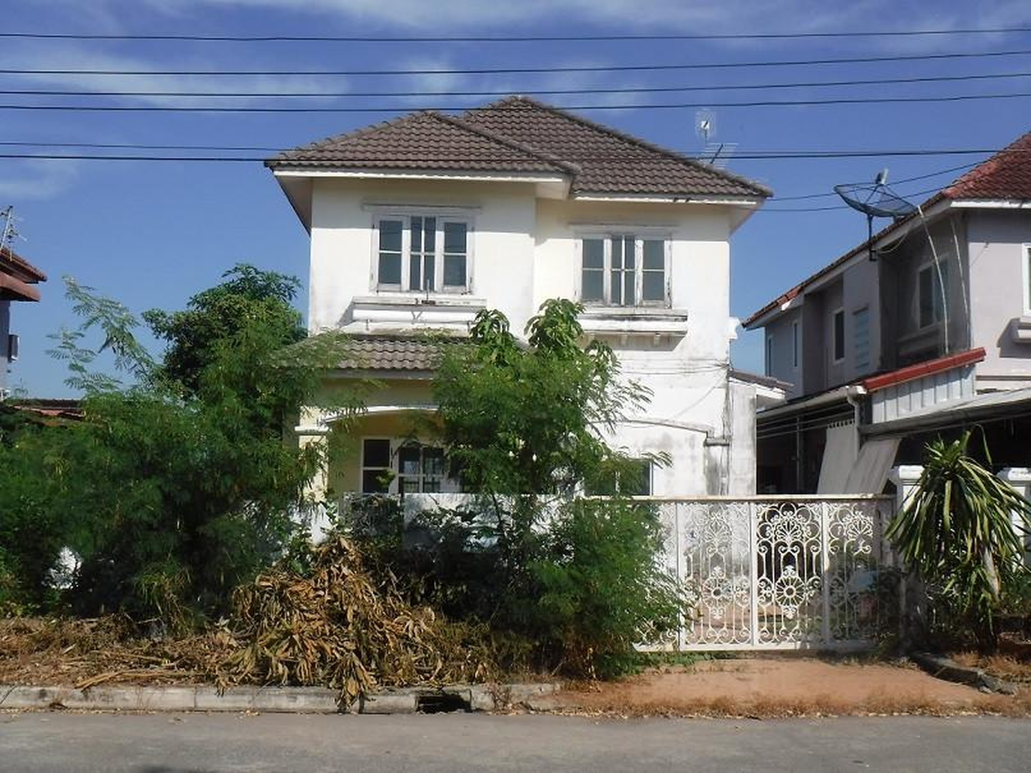 ทรัพย์สถาบันโดย GHB บ้านเดี่ยว เค.ซี. กรีนวิลล์ (K.C. Green Ville)