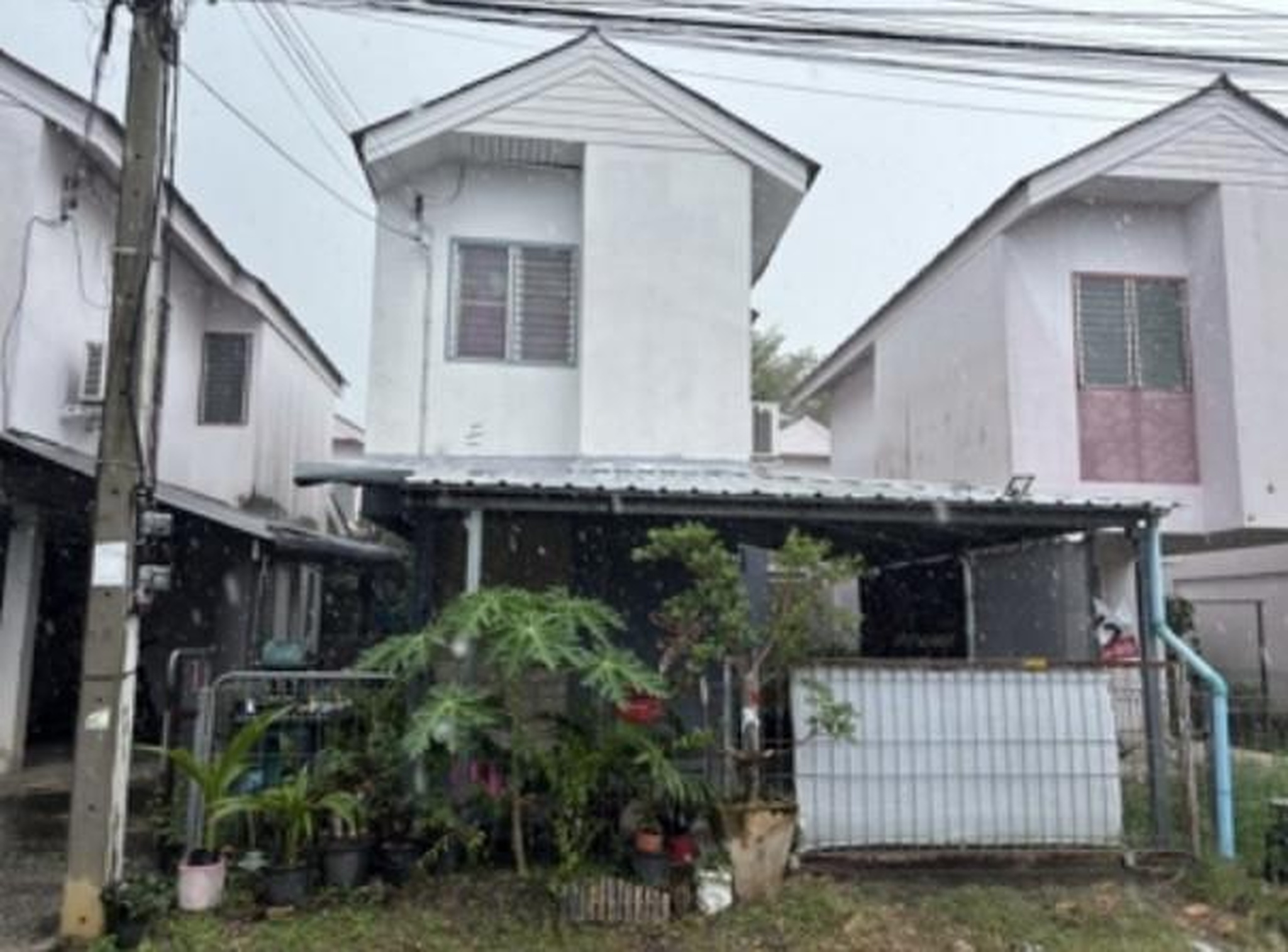 ทรัพย์สถาบันโดย GHB บ้านเดี่ยว บ้านเอื้ออาทรสันกำแพง