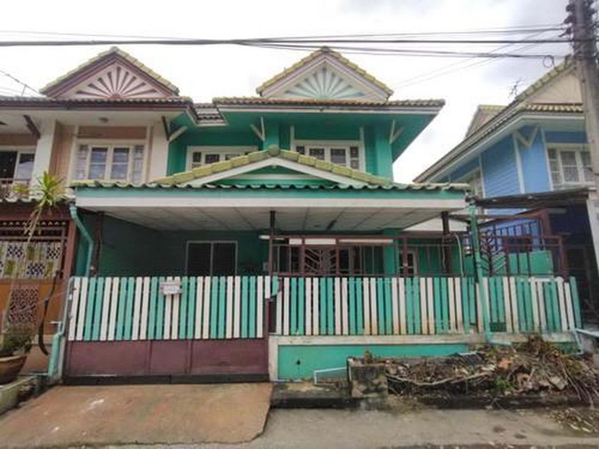 ทรัพย์สถาบันโดย GHB ทาวน์เฮาส์ บ้านพฤกษา 13 คลองสาม (Baan Pruksa 13 Klong Sam)