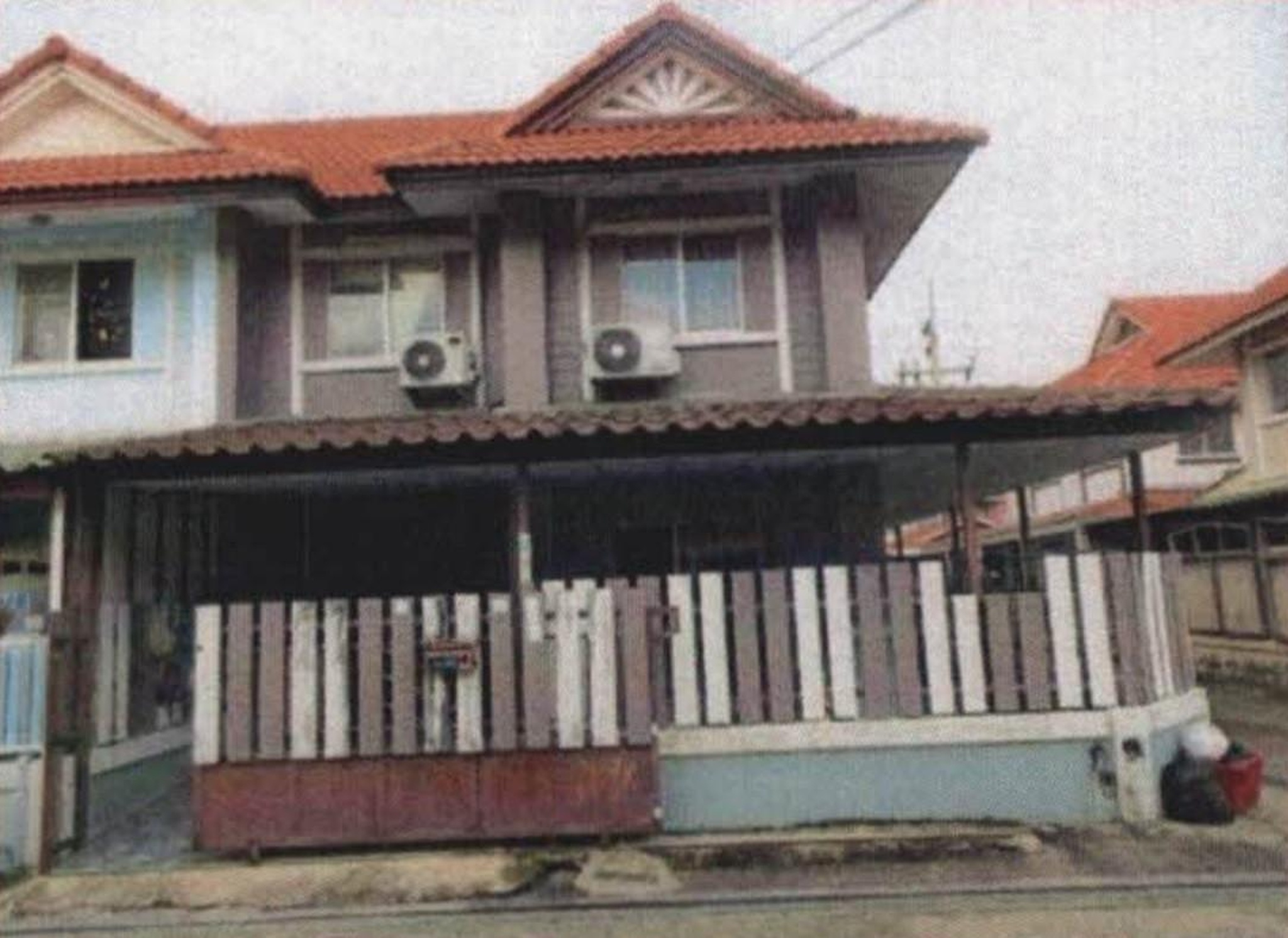 ทรัพย์สถาบันโดย GHB ทาวน์เฮาส์ พฤกษาดี (Baan Pruksa D Rangsit-Klong 3)