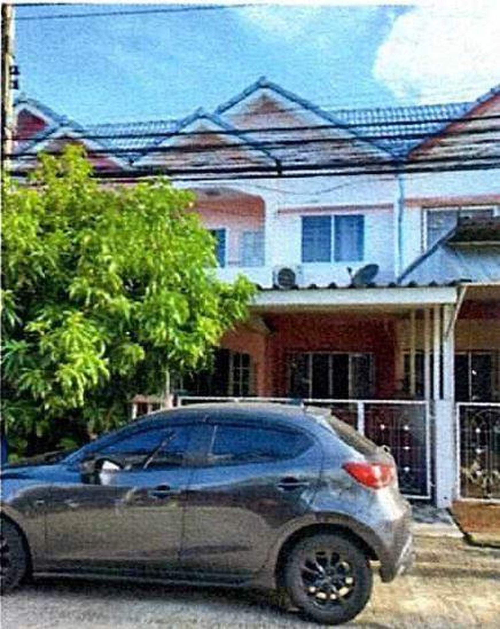 ทรัพย์สถาบันโดย GHB ทาวน์เฮาส์ อยู่เจริญ 3