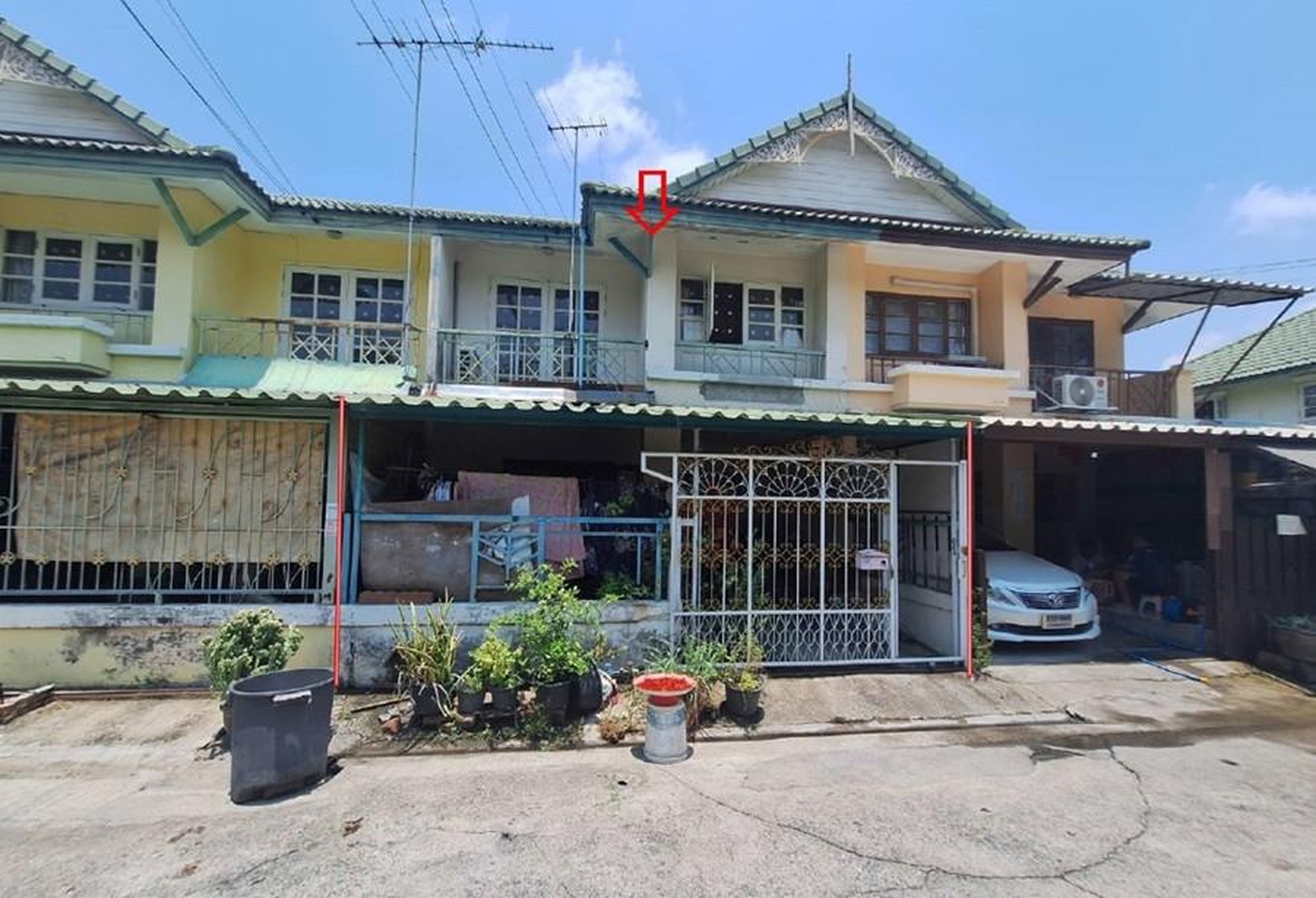 ทรัพย์สถาบันโดย GHB ทาวน์เฮาส์ พฤกษา8