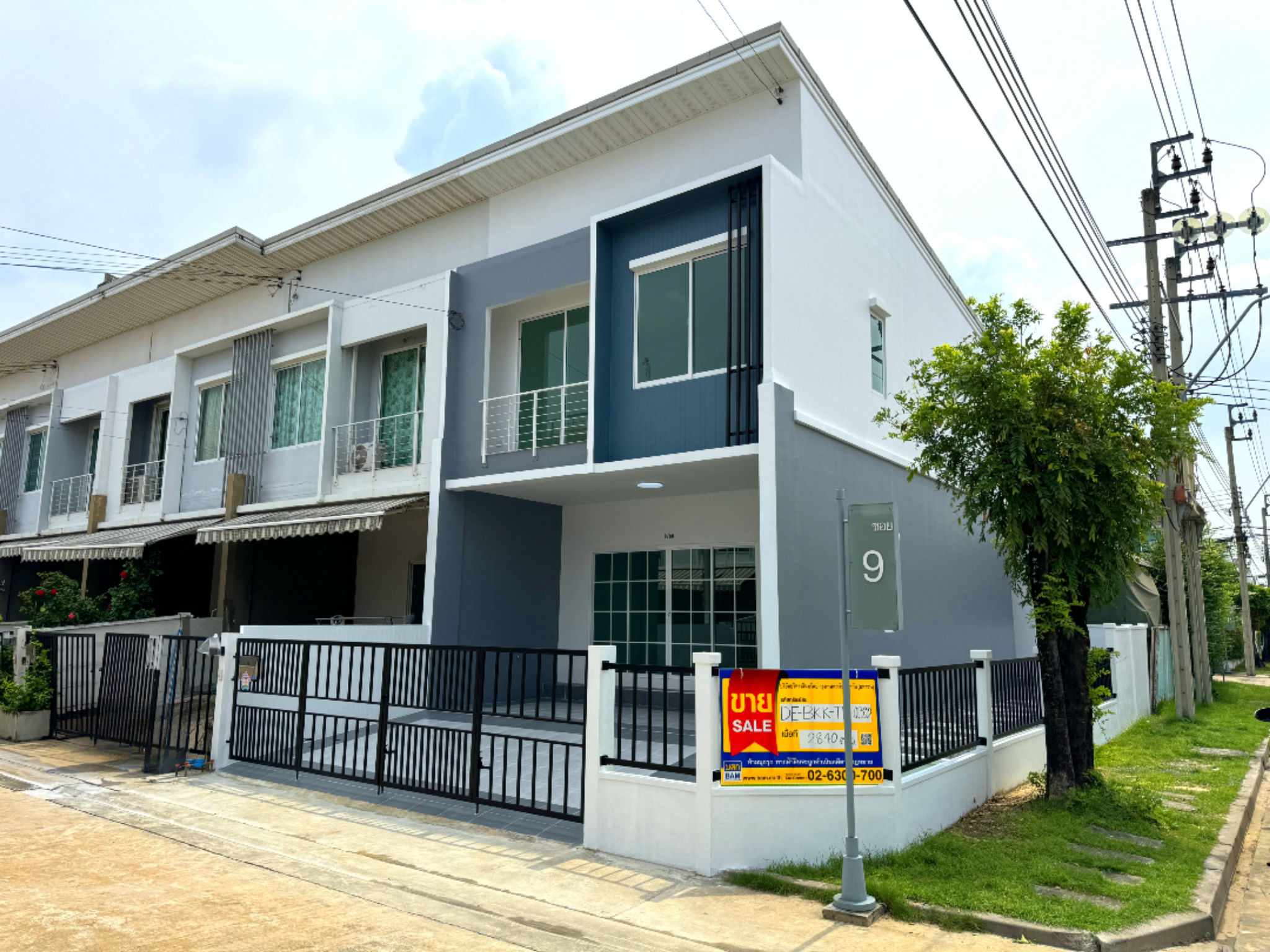 ทรัพย์สถาบันโดย BAM ทาวน์เฮาส์ เดอะ พลีโน่ เอกชัย-กาญจนาภิเษก (บางบอน) (Pleno Ekachai-Kanchanaphisek)