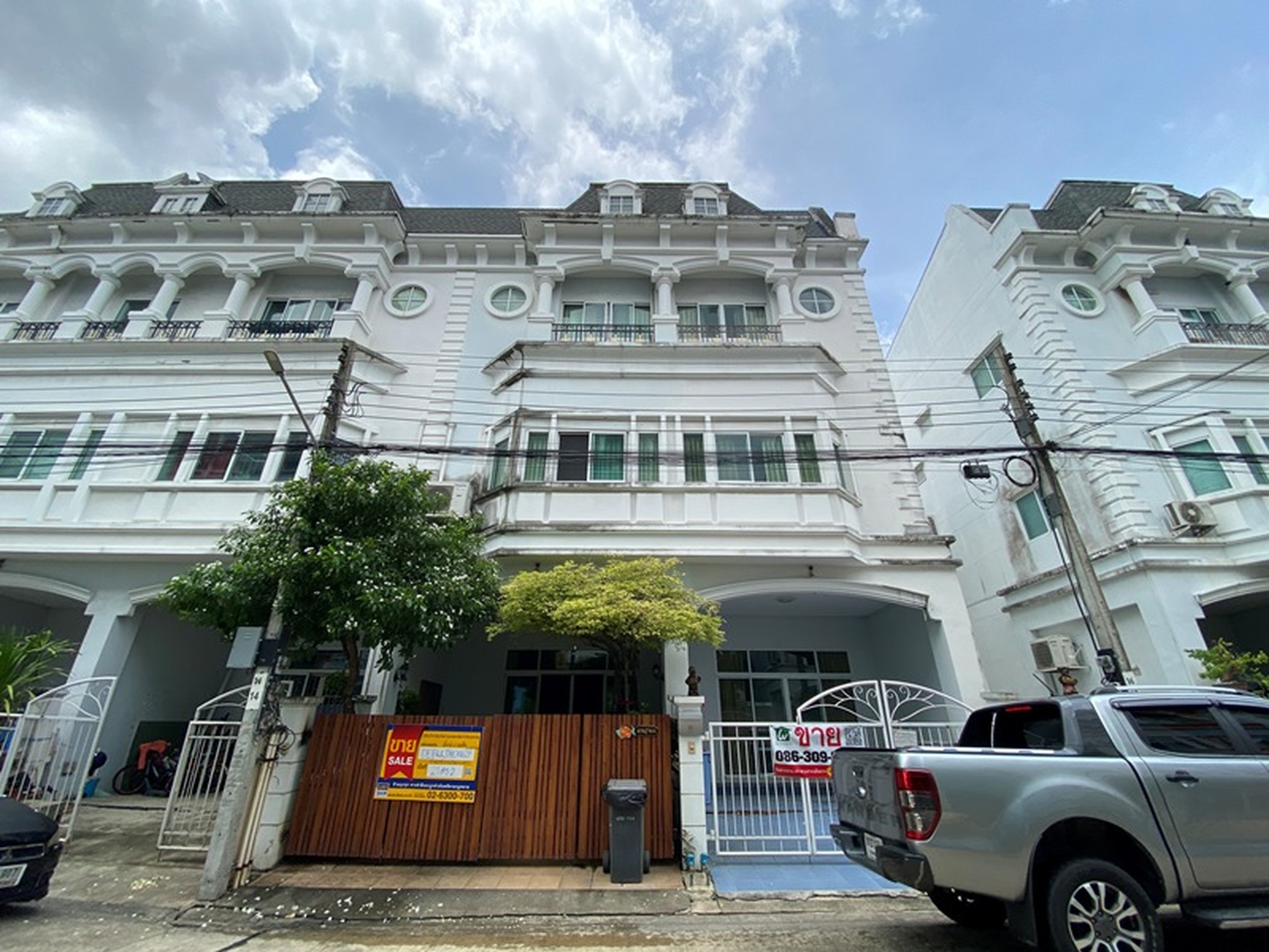 ทรัพย์สถาบันโดย BAM ทาวน์เฮาส์ ดิ ยูโรเปี้ยน ทาวน์ อ่อนนุช - สุวรรณภูมิ (The European Town Euro Nova)