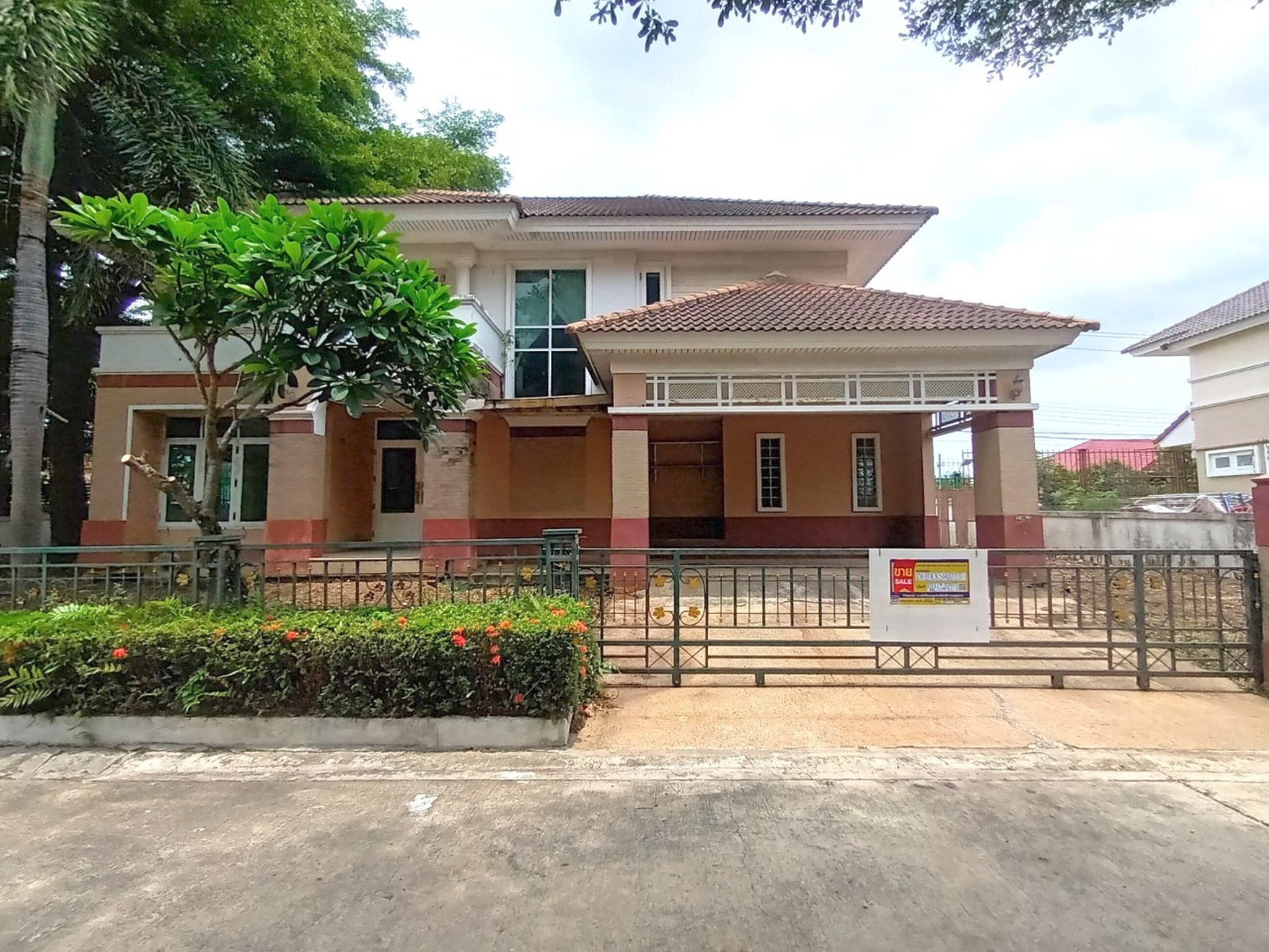 ทรัพย์สถาบันโดย BAM บ้านเดี่ยว ธนทอง เอลลิแกนท์โฮม (Thanathong Elegant Home)