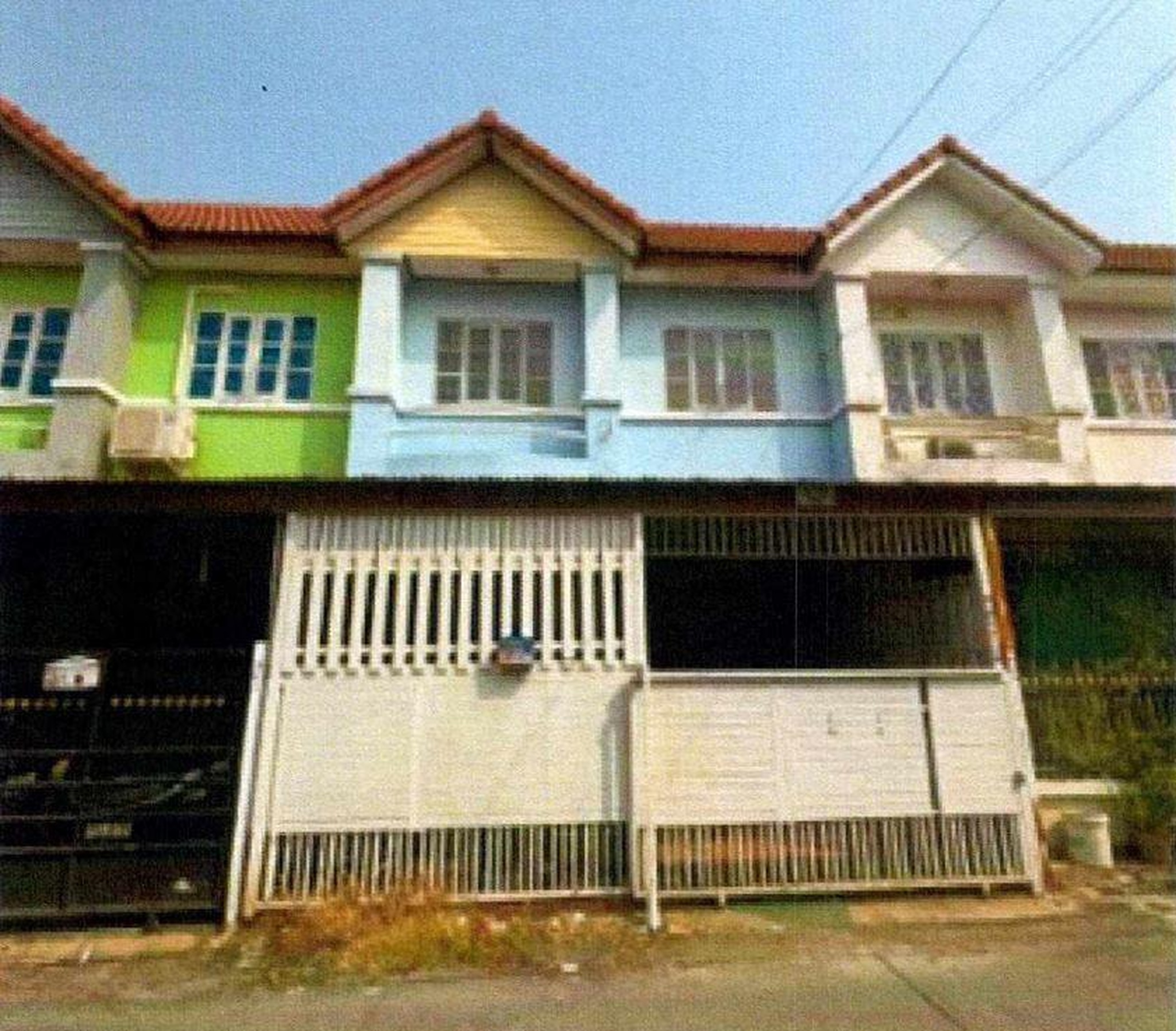 ทรัพย์สถาบันโดย GHB ทาวน์เฮาส์ บัวทอง 4