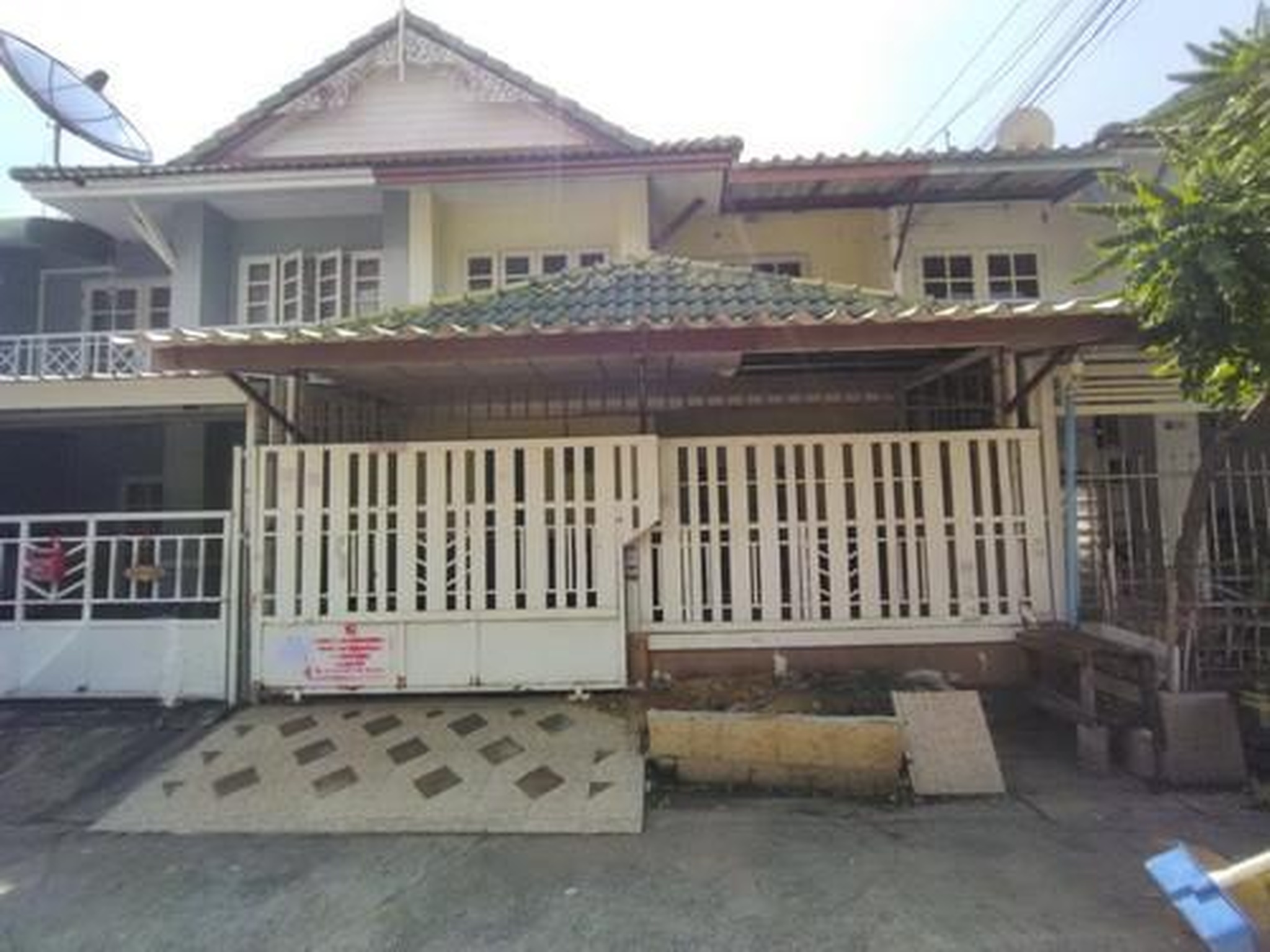 ทรัพย์สถาบันโดย GHB ทาวน์เฮาส์ บ้านพฤกษา 12 รังสิต-คลองสาม (Baan Pruksa 12 Rangsit-Klong 3)