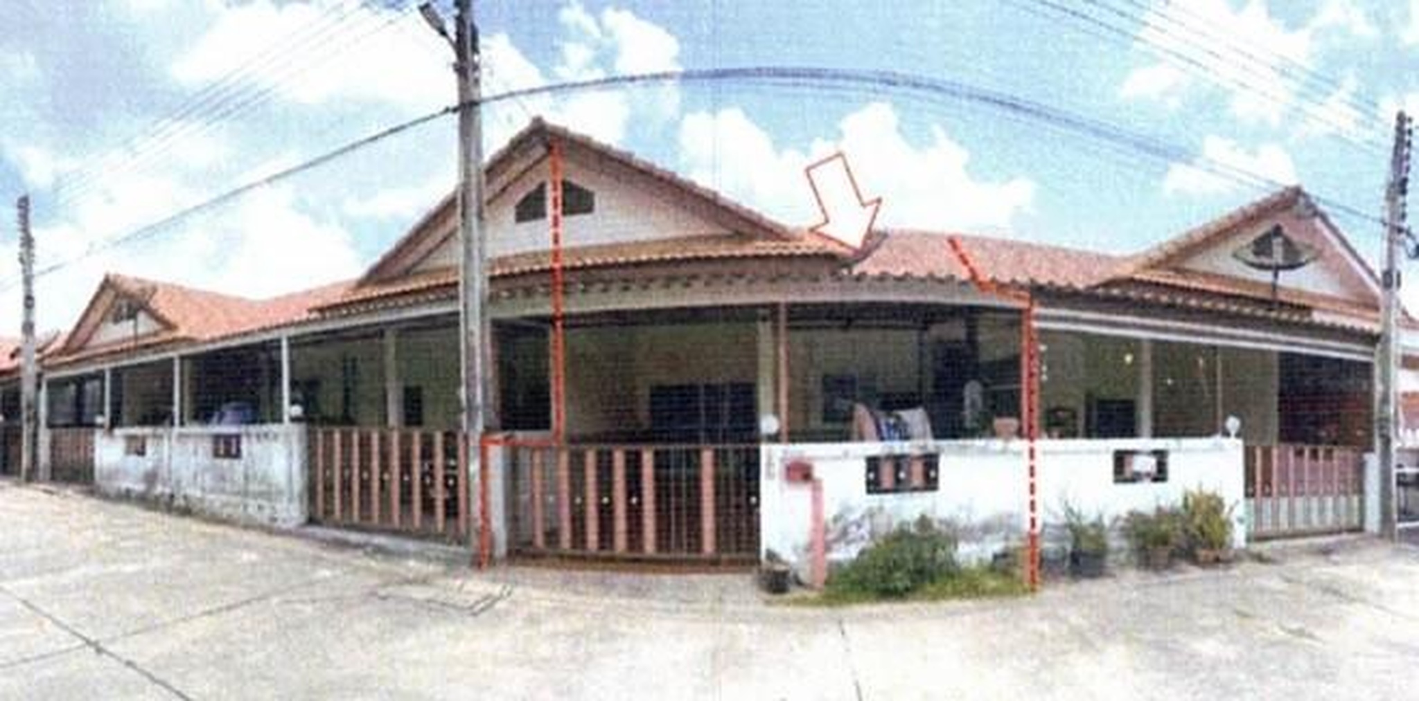 ทรัพย์สถาบันโดย GHB ทาวน์เฮาส์ แผ่นดินทอง ลิฟวิ่งโฮม (Pandintong Living Homes)
