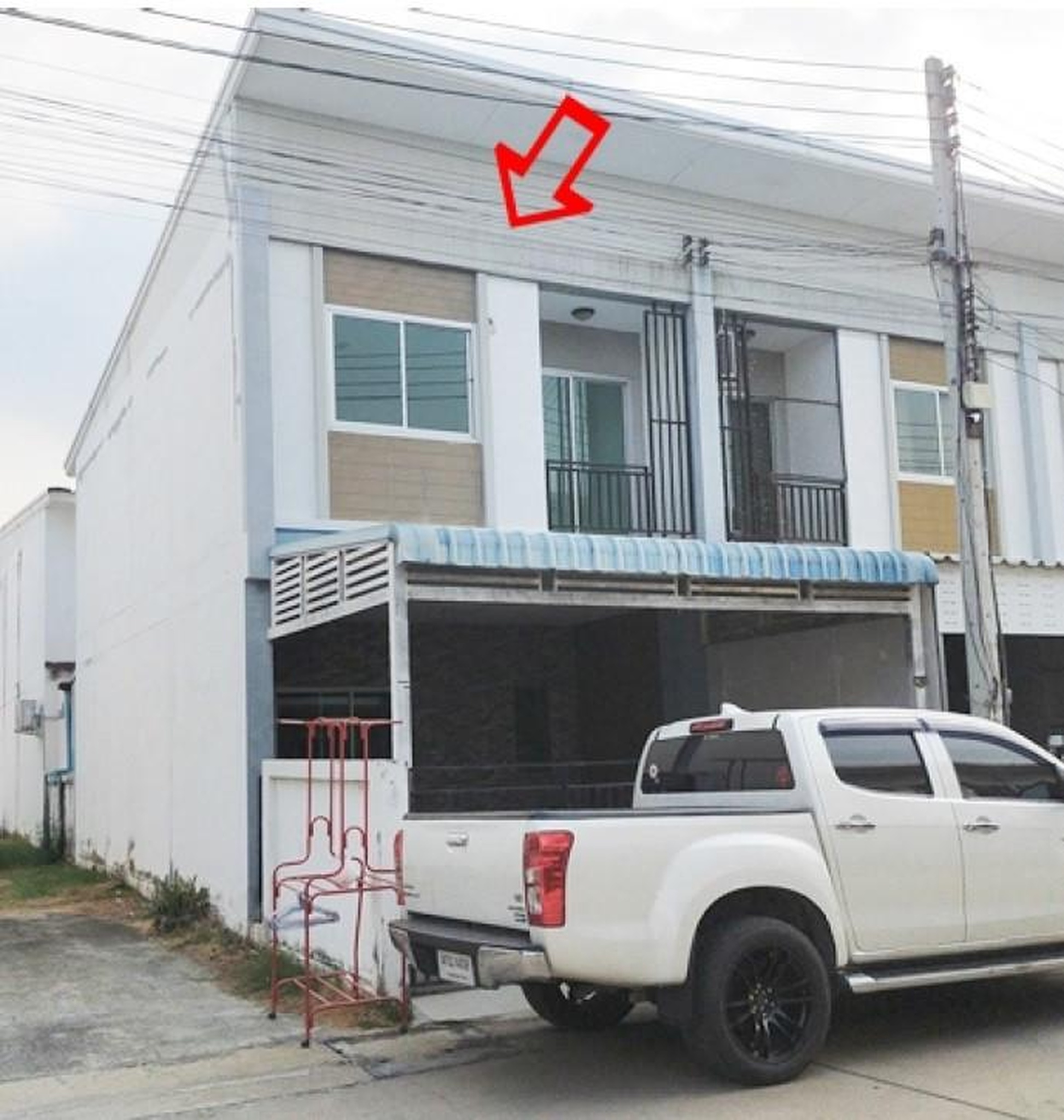 ทรัพย์สถาบันโดย GHB ทาวน์เฮาส์ ตรีพฤกษ์