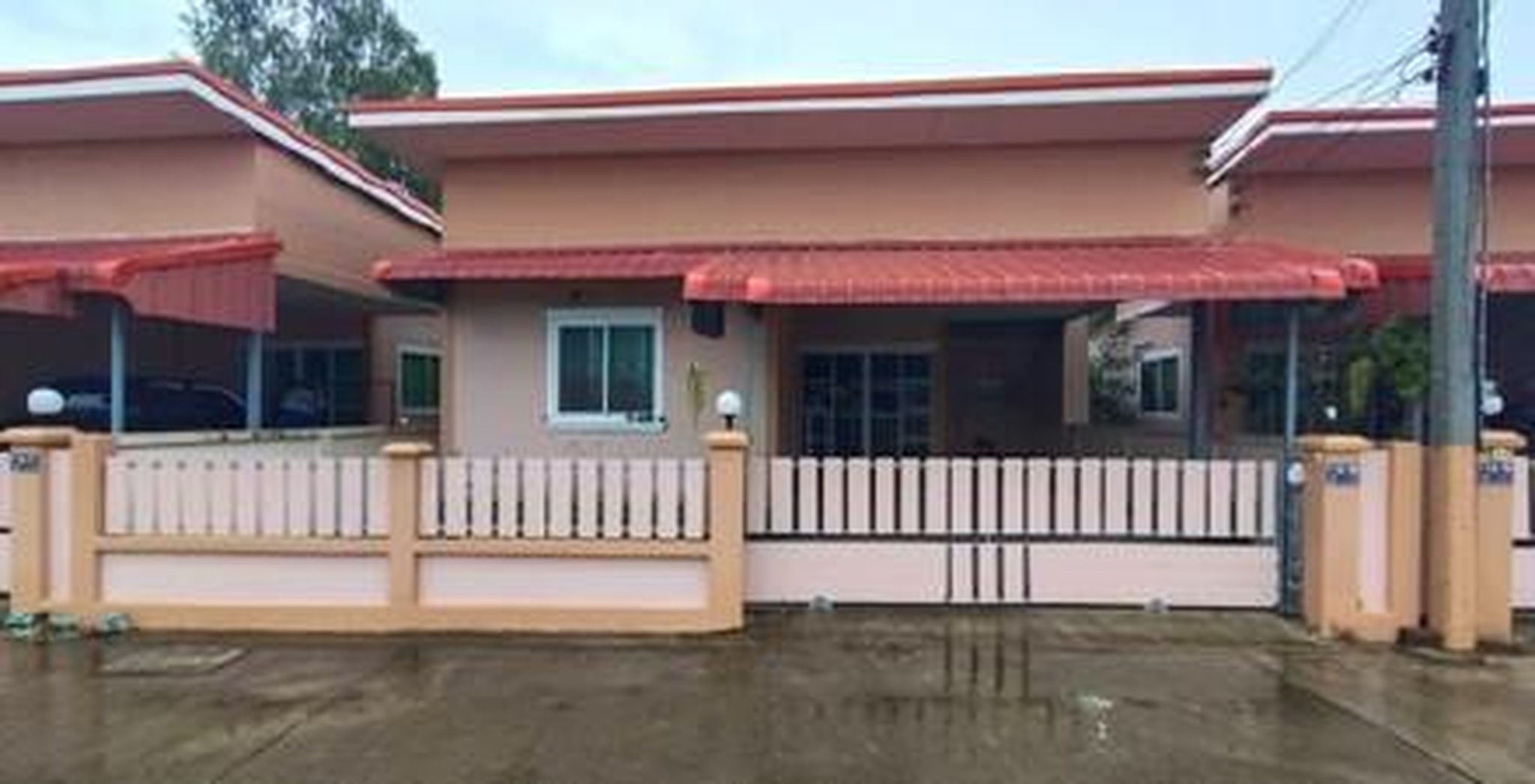 ทรัพย์สถาบันโดย GHB บ้านเดี่ยว พัทธนันท์