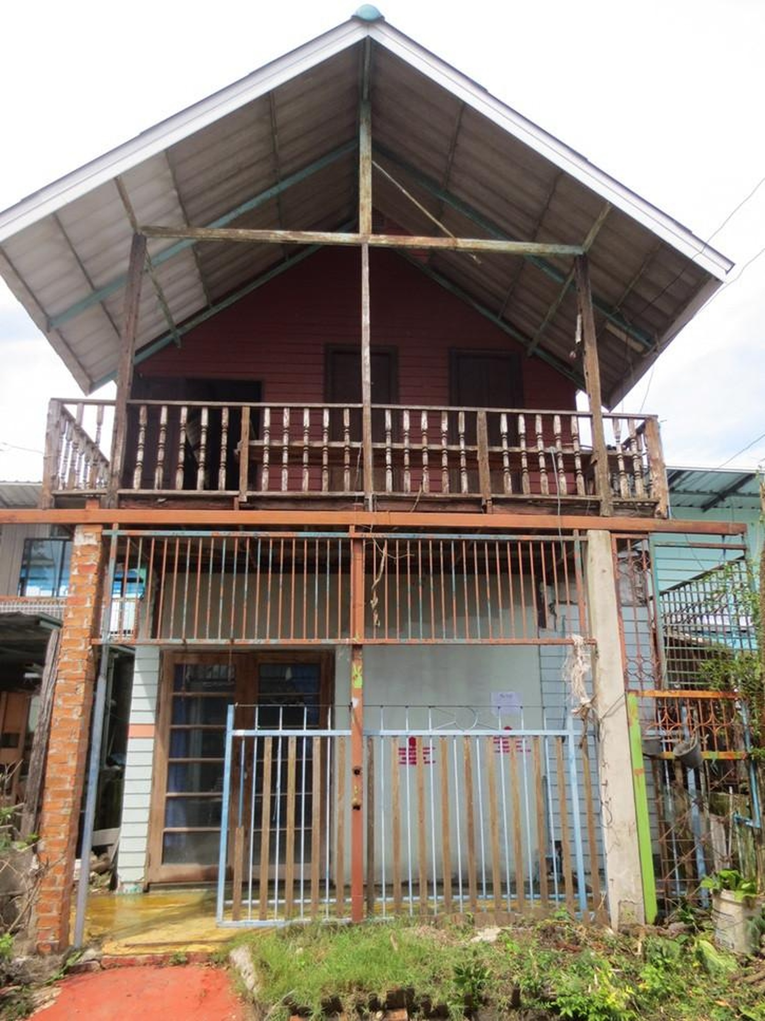 ทรัพย์สถาบันโดย GHB บ้านเดี่ยว เคหะชุมชนหนองจอก