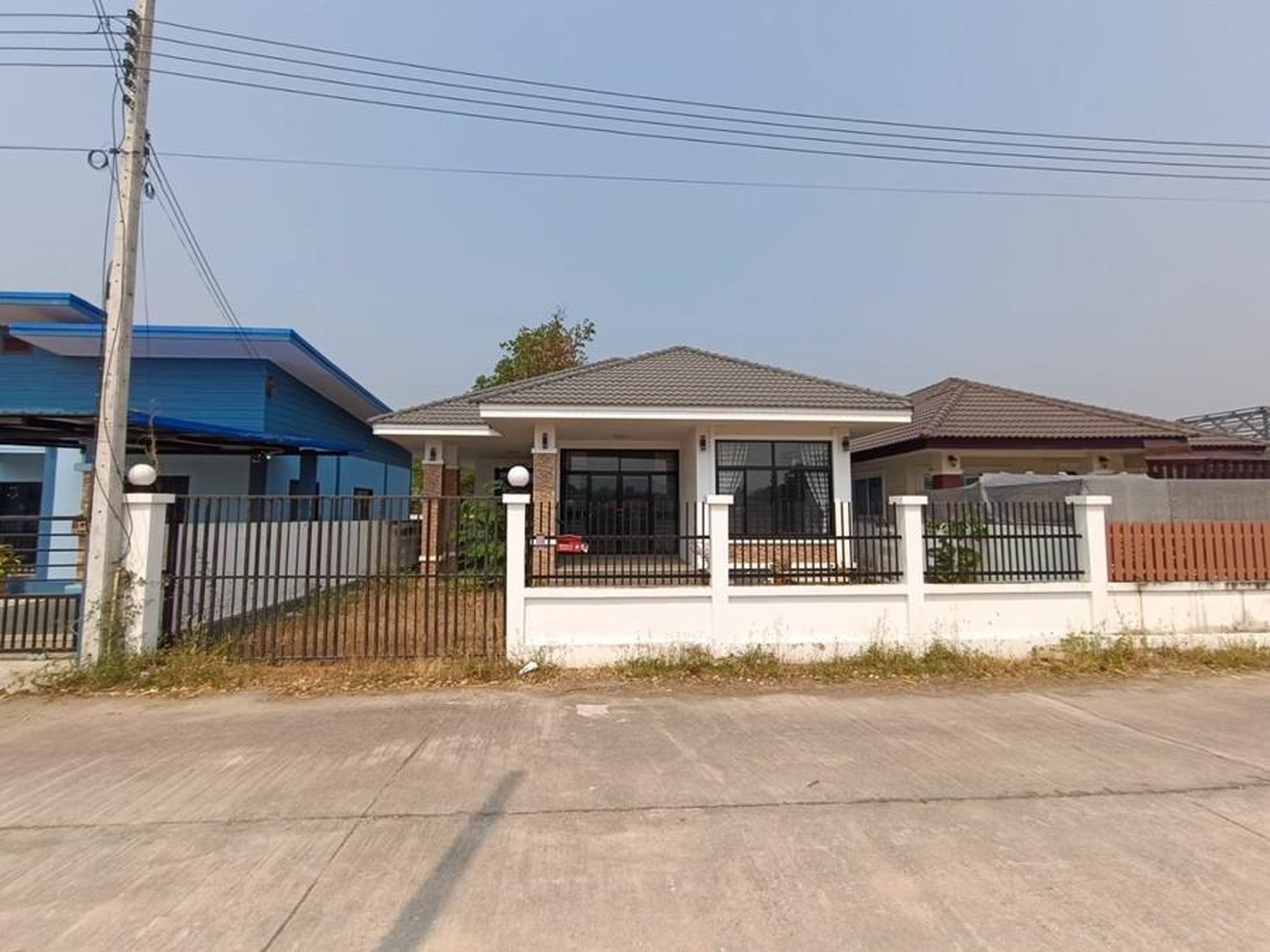 ทรัพย์สถาบันโดย GHB บ้านเดี่ยว เพชรพร