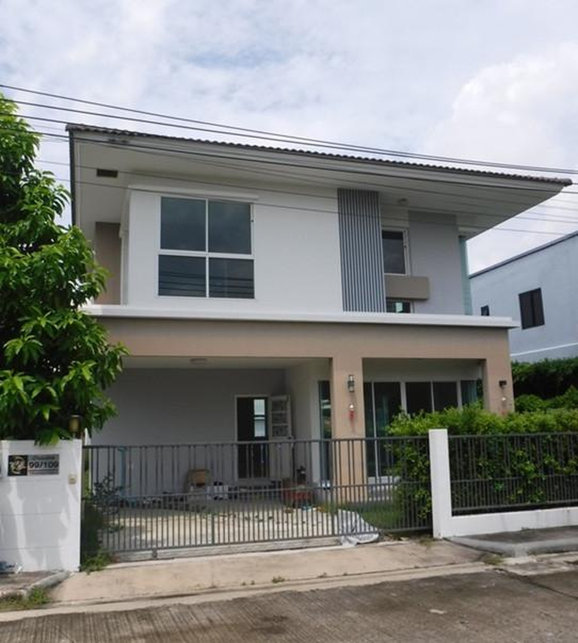 ทรัพย์สถาบันโดย GHB บ้านเดี่ยว บ้านอลิชา สุขสวัสดิ์-ประชาอุทิศ (Baan Alicha Suksawat-Prachauthit)