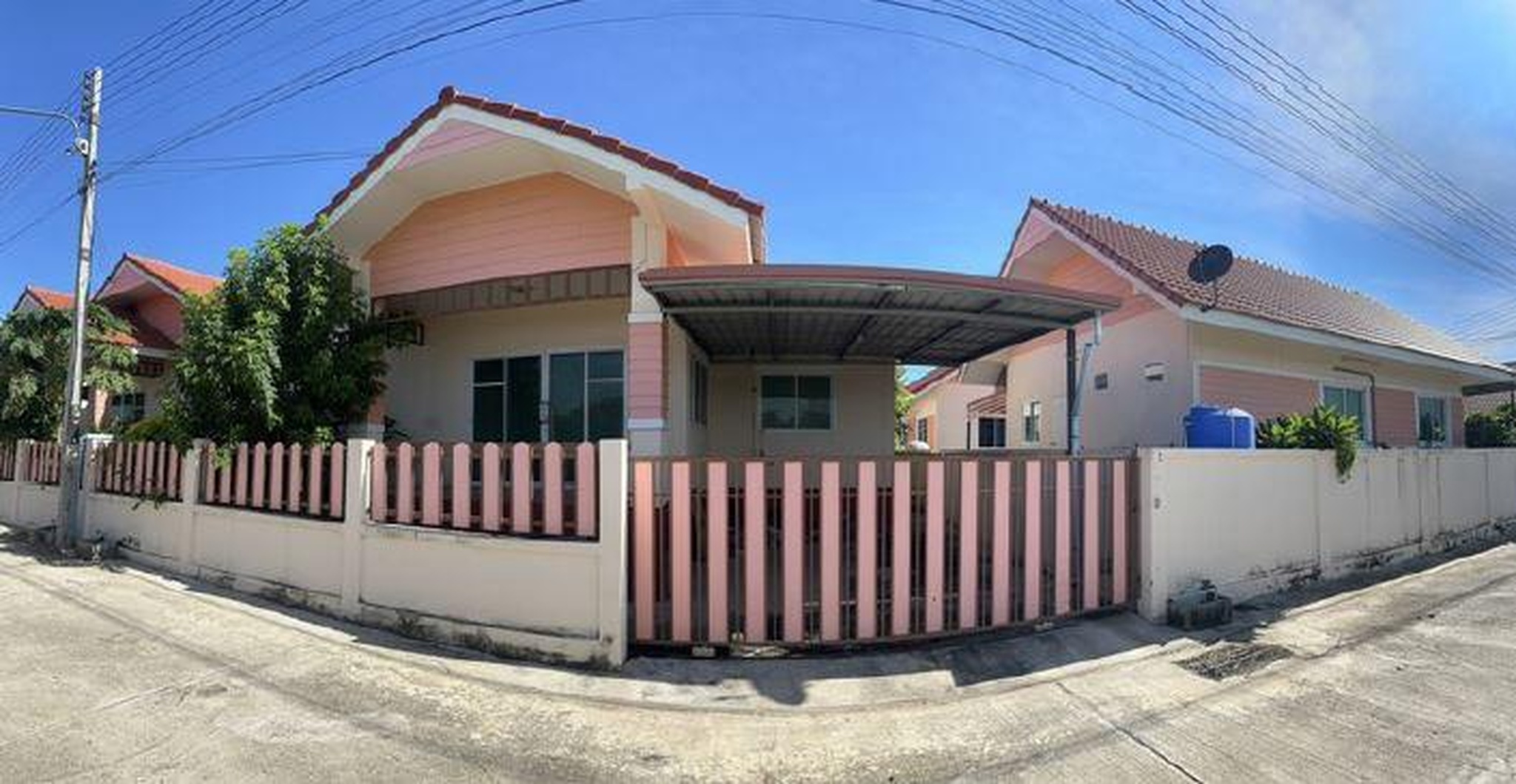 ทรัพย์สถาบันโดย GHB บ้านแฝด แสงตะวัน
