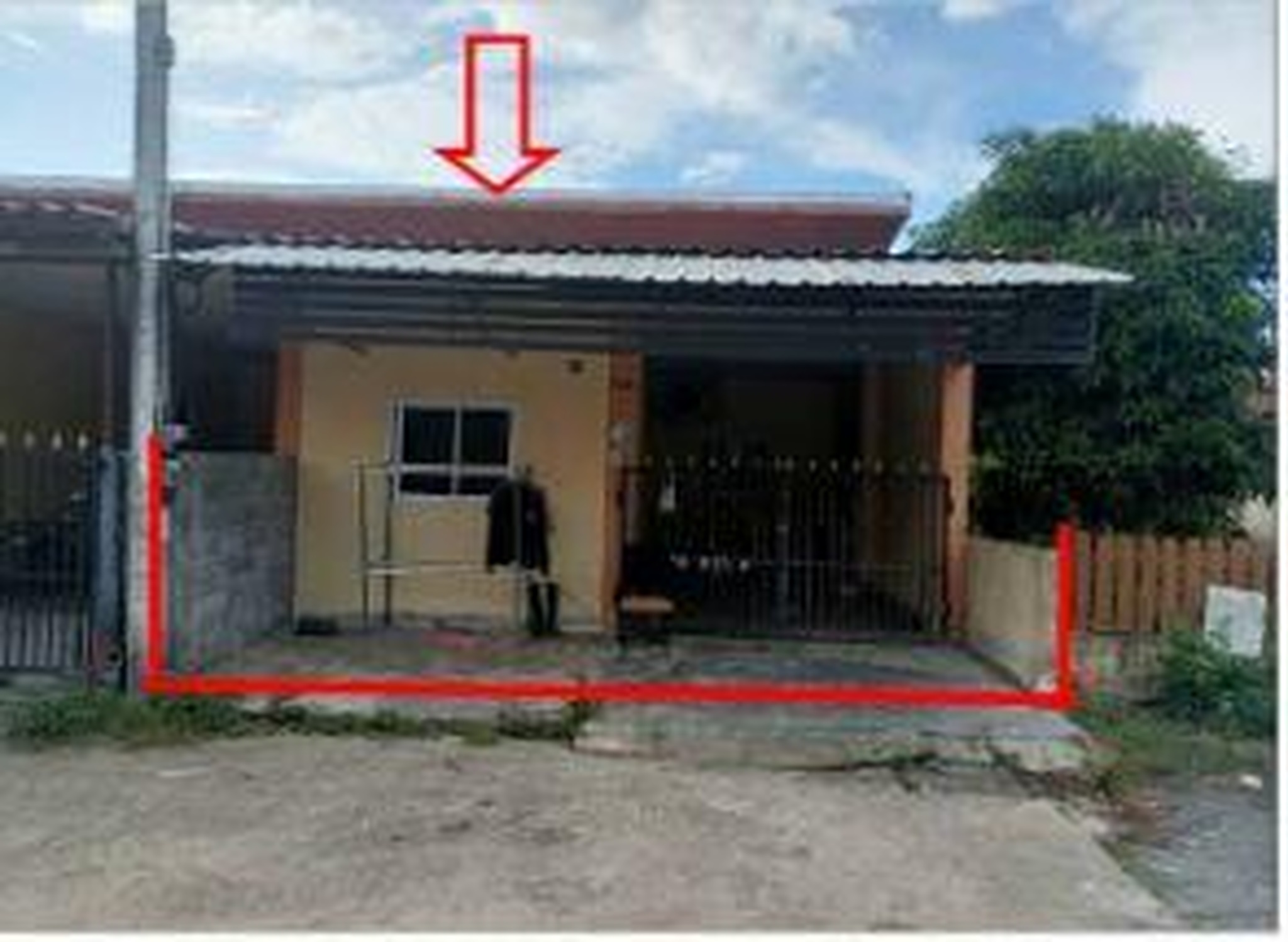 ทรัพย์สถาบันโดย GHB ทาวน์เฮาส์ เมืองทอง