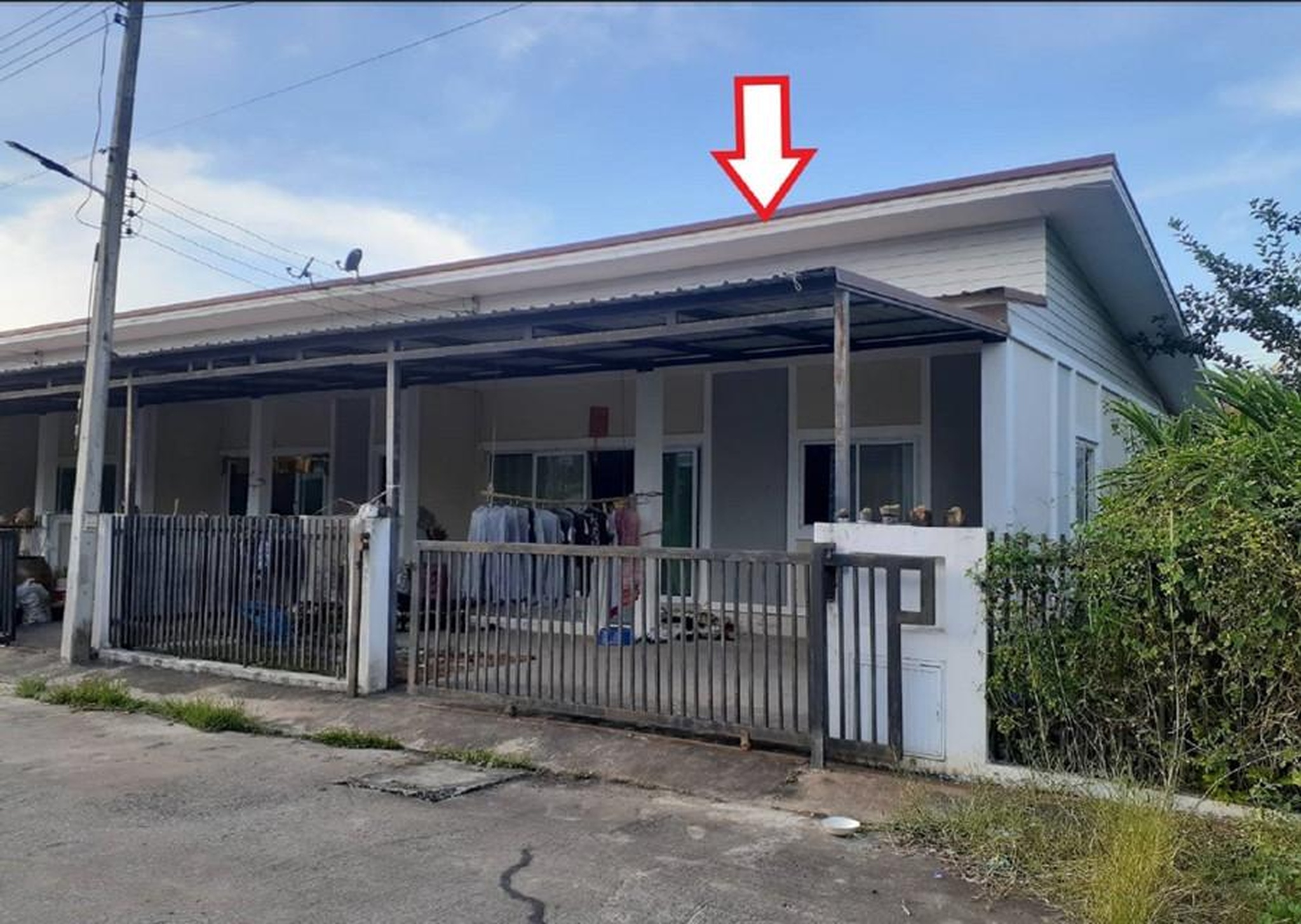 ทรัพย์สถาบันโดย GHB ทาวน์เฮาส์ เดอะพาราสโซ่