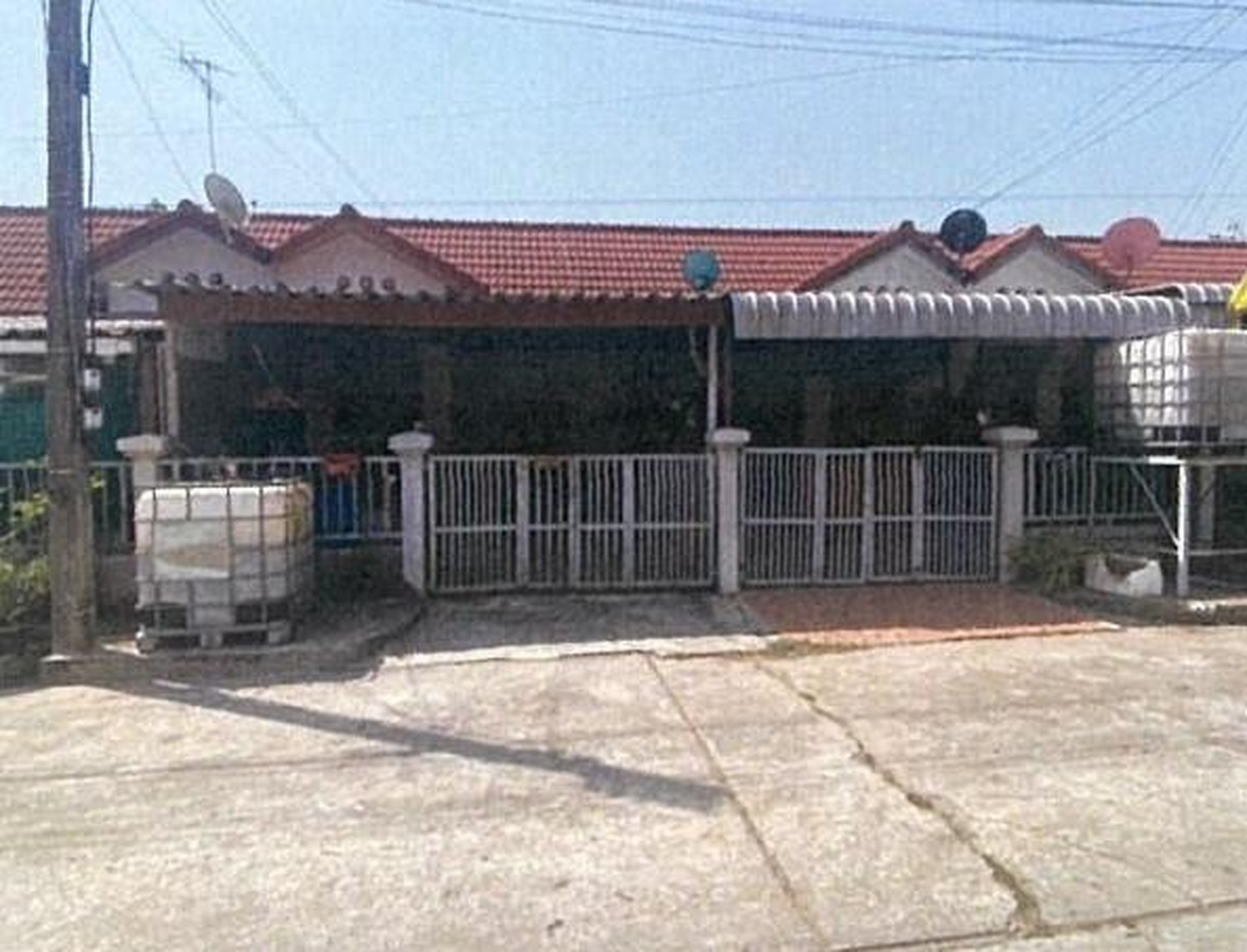 ทรัพย์สถาบันโดย GHB ทาวน์เฮาส์ ราชพฤกษ์
