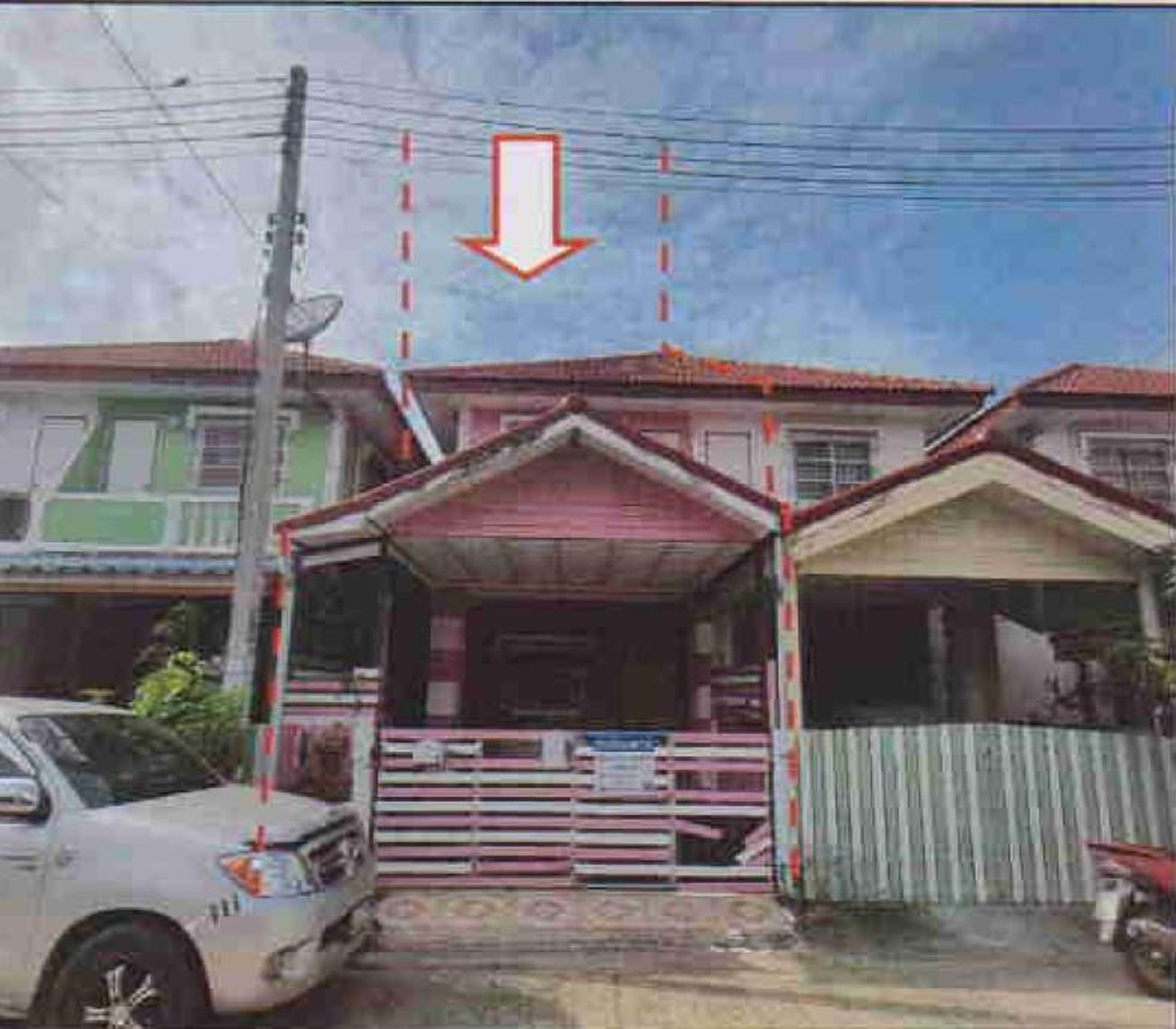 ทรัพย์สถาบันโดย GHB ทาวน์เฮาส์ พระปิ่น9 (Phra Pin 9 Rojana)