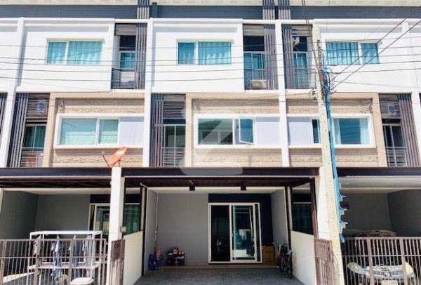 ขายทาวน์โฮม พาทิโอ บางนา-วงแหวน (Patio Bangna-Wongwaen) ขนาด 20 ตารางวา                                     : เจ้าของให้เช่าเอง (งดรับนายหน้า)