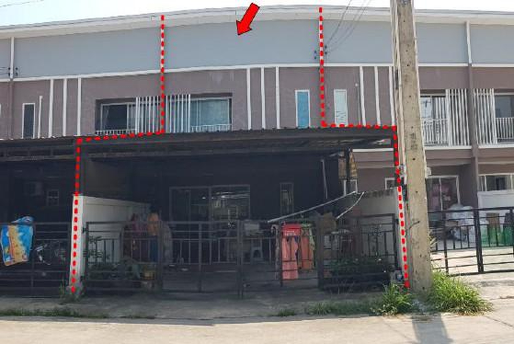 ทรัพย์สถาบันโดย GHB ทาวน์เฮาส์ ดิไอคอล ศรีราชา