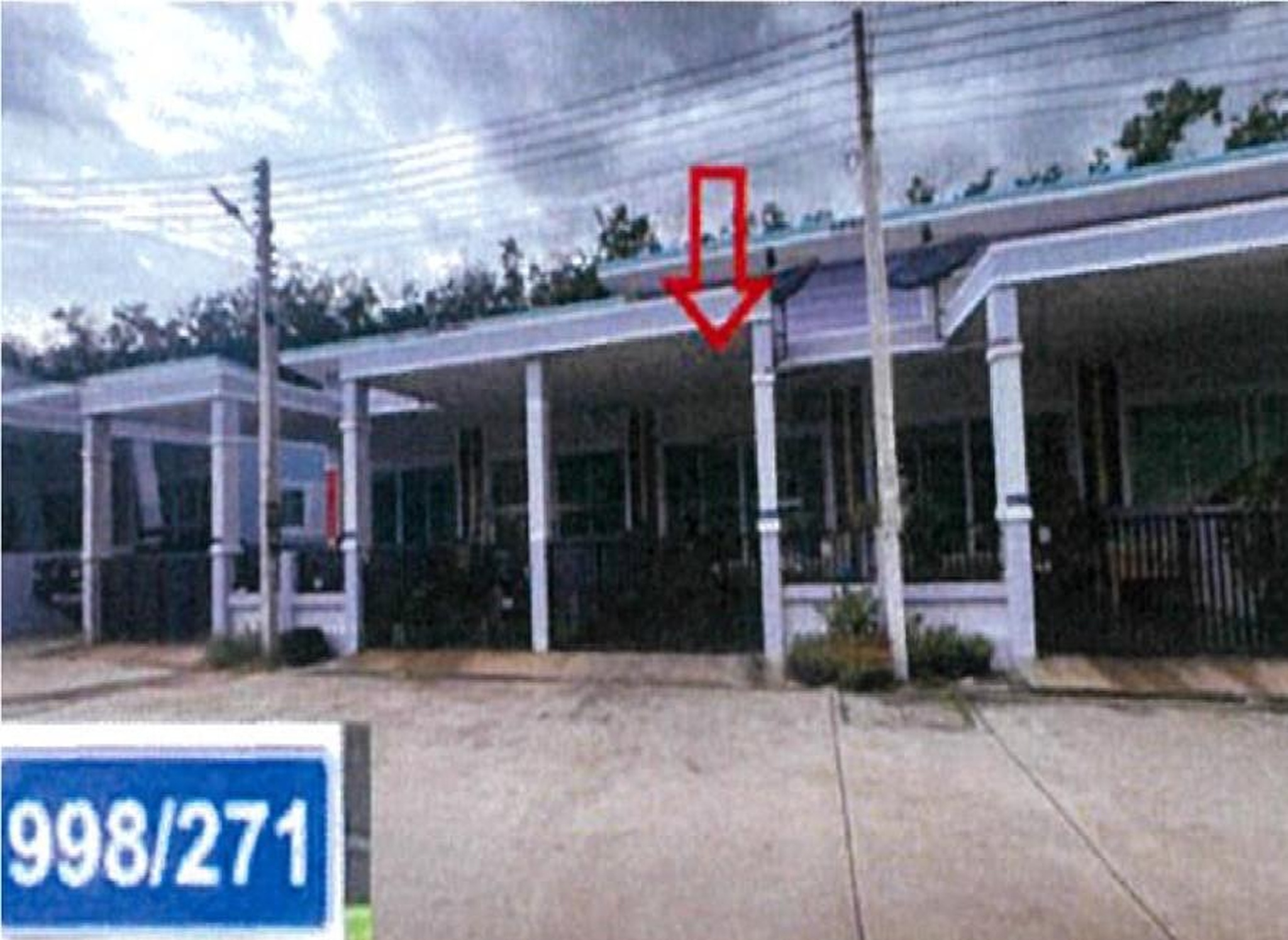 ทรัพย์สถาบันโดย GHB ทาวน์เฮาส์ ทรัพย์มณี999เฟส4 (Sapmanee 999 Phase 4 Maenam Khoo Soi 1)
