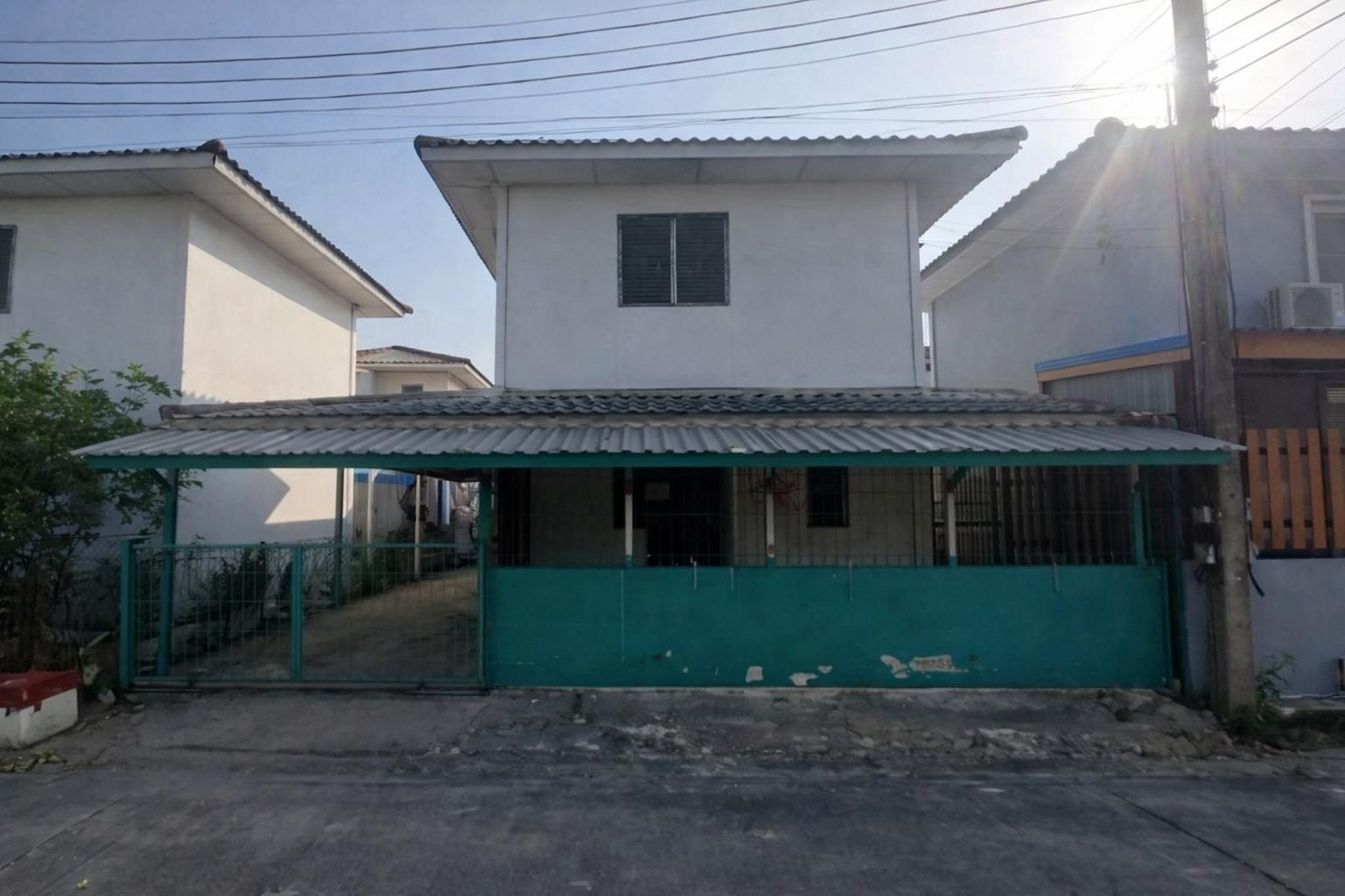 ทรัพย์สถาบันโดย GHB บ้านเดี่ยว เอื้ออาทรลาดหลุมแก้ว