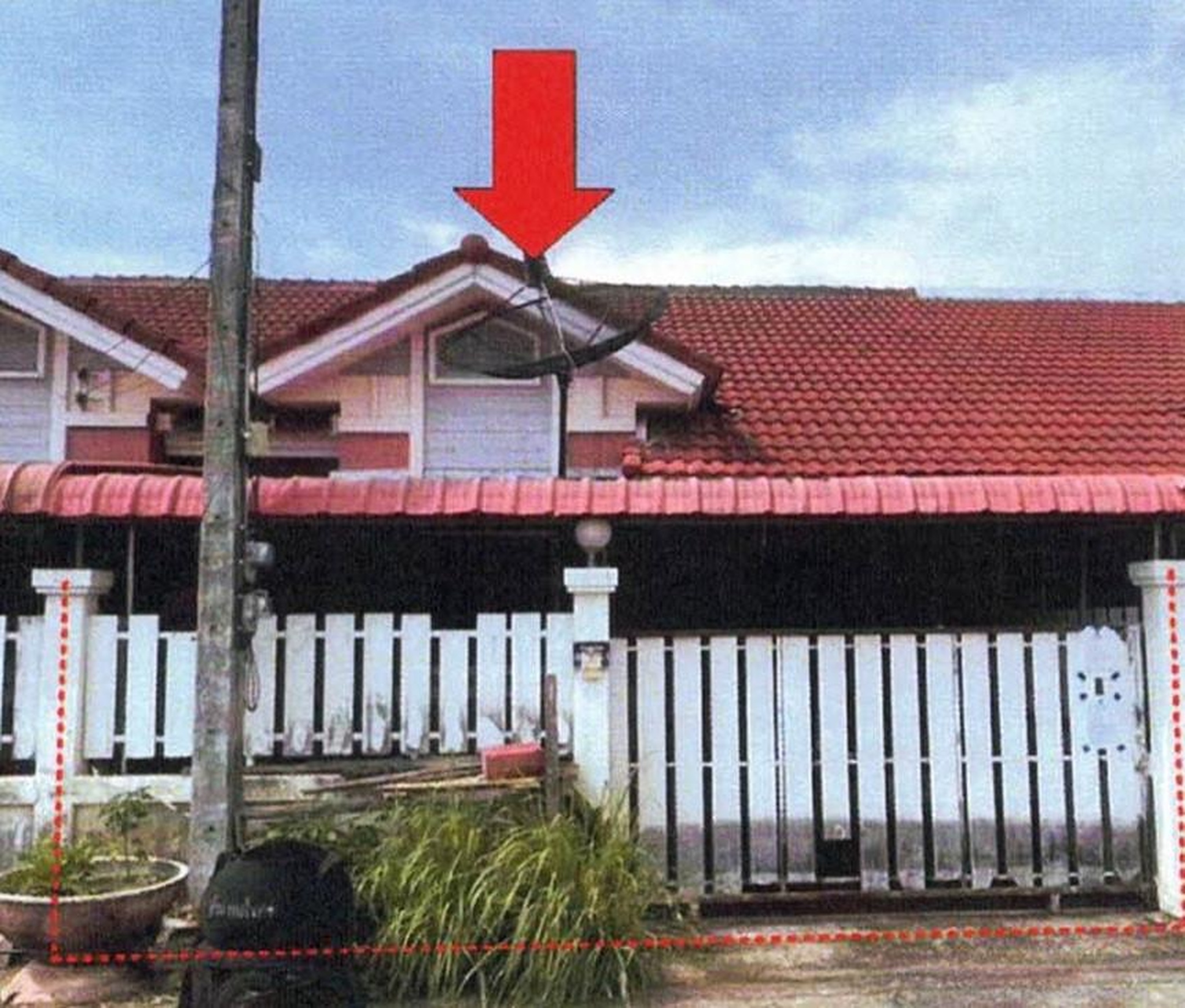 ทรัพย์สถาบันโดย GHB ทาวน์เฮาส์ พบโชค