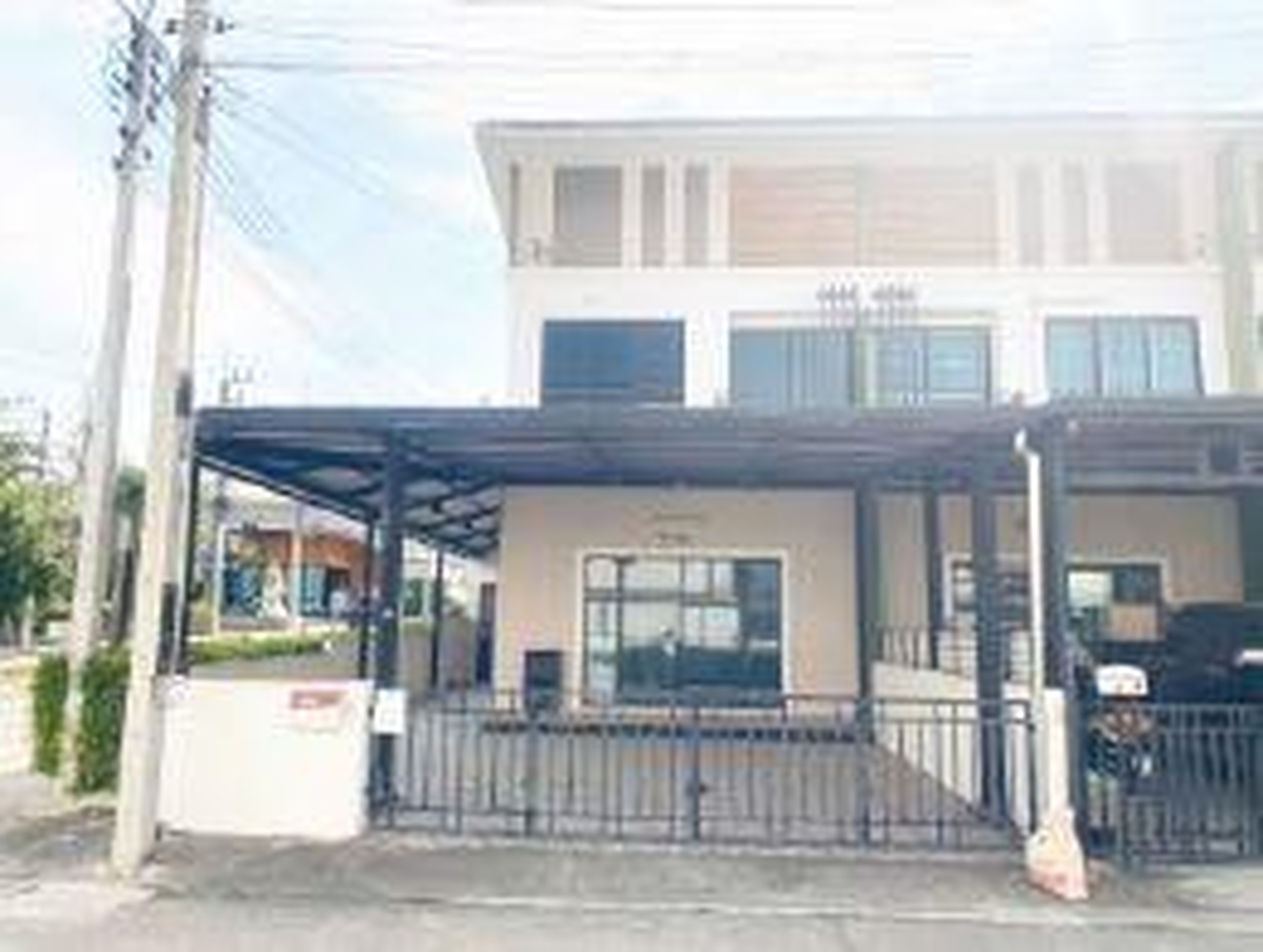 ทรัพย์สถาบันโดย GHB ทาวน์เฮาส์ เอสซี วิลเลจ นิคมพัฒนา (SC Village Nikhom Phatthana)