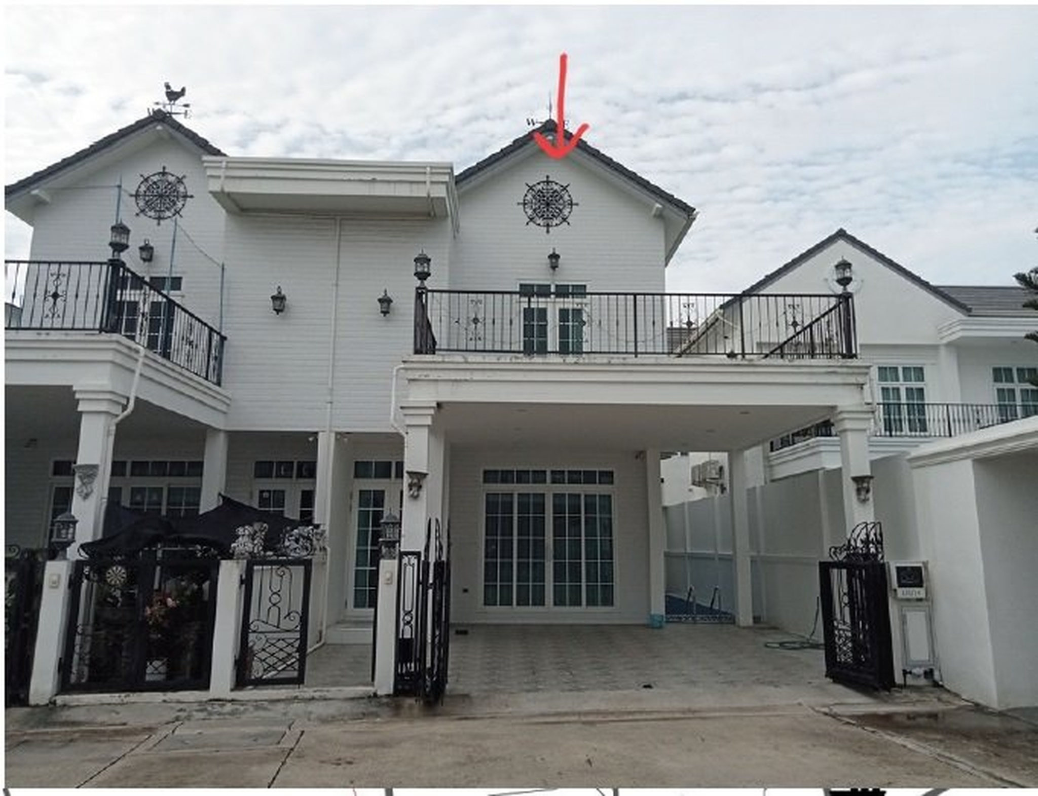 ทรัพย์สถาบันโดย SCB บ้านแฝด อุ่นไอรัก โคเวนทรี่