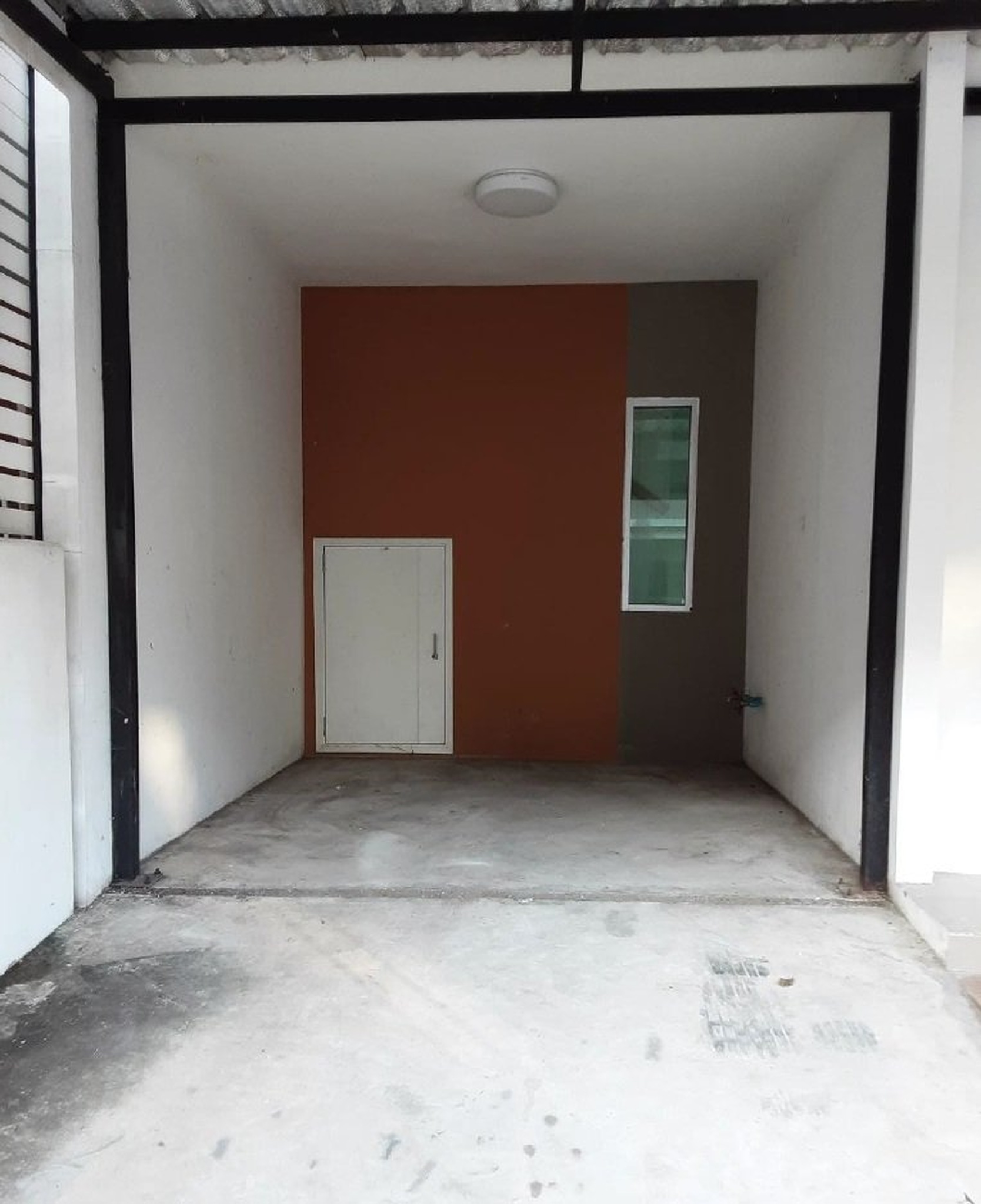 ทรัพย์สถาบันโดย SCB ทาวน์เฮาส์ บ้านพฤกษา 38/3 ชัยพฤกษ์-วงแหวนฯ (Baan Pruksa 38/3 Chaiyapruk-Wongwaen)