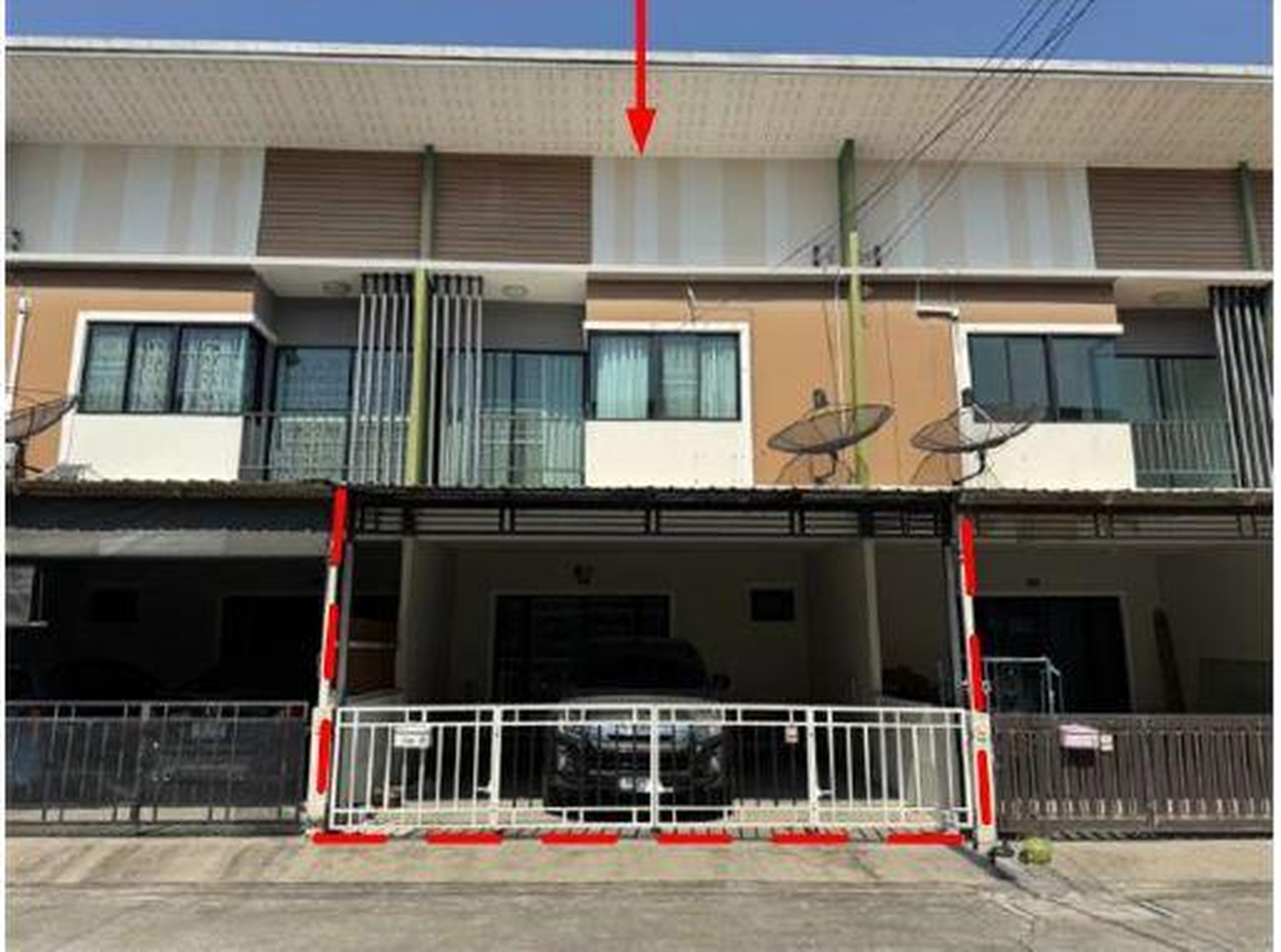 ทรัพย์สถาบันโดย GHB ทาวน์เฮาส์ เอสซี วิลเลจ อีสเทิร์น-บ่อวิน (SC Village Eastern-Bowin)