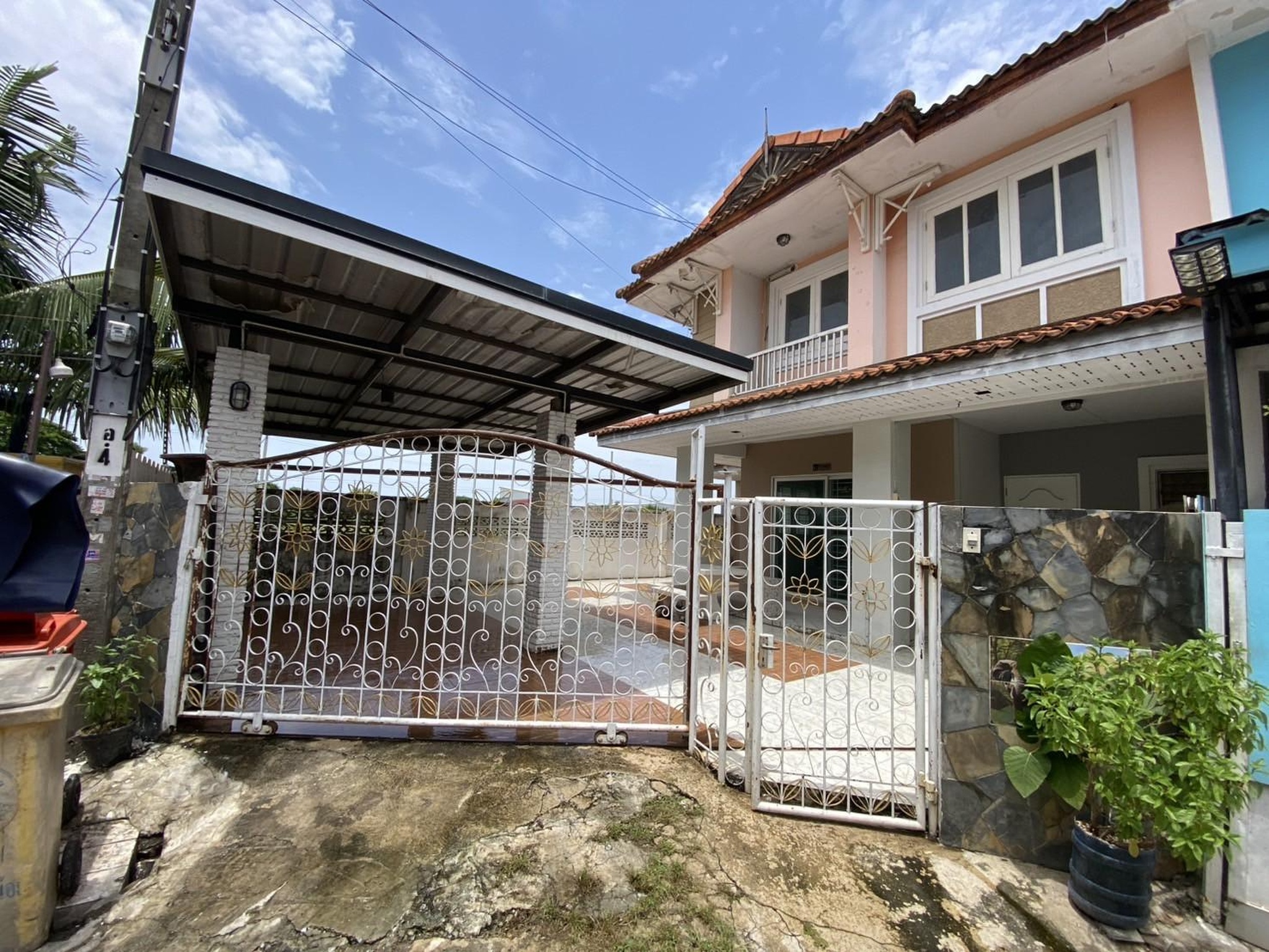 ทรัพย์สถาบันโดย GHB ทาวน์เฮาส์ บ้านพฤกษา 10 ไทรน้อย (Baan Pruksa 10 Sai Noi)