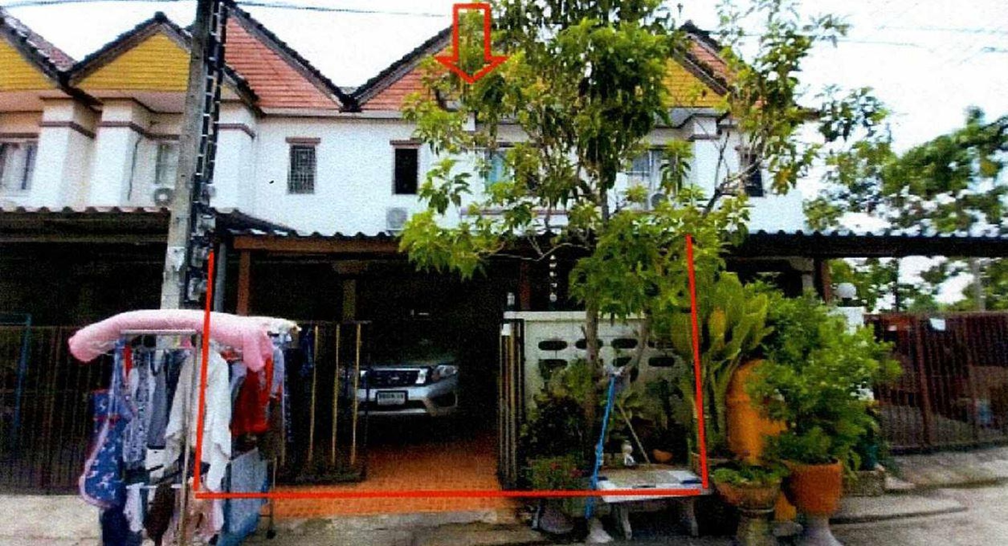 ทรัพย์สถาบันโดย GHB ทาวน์เฮาส์ ทิวตะวัน