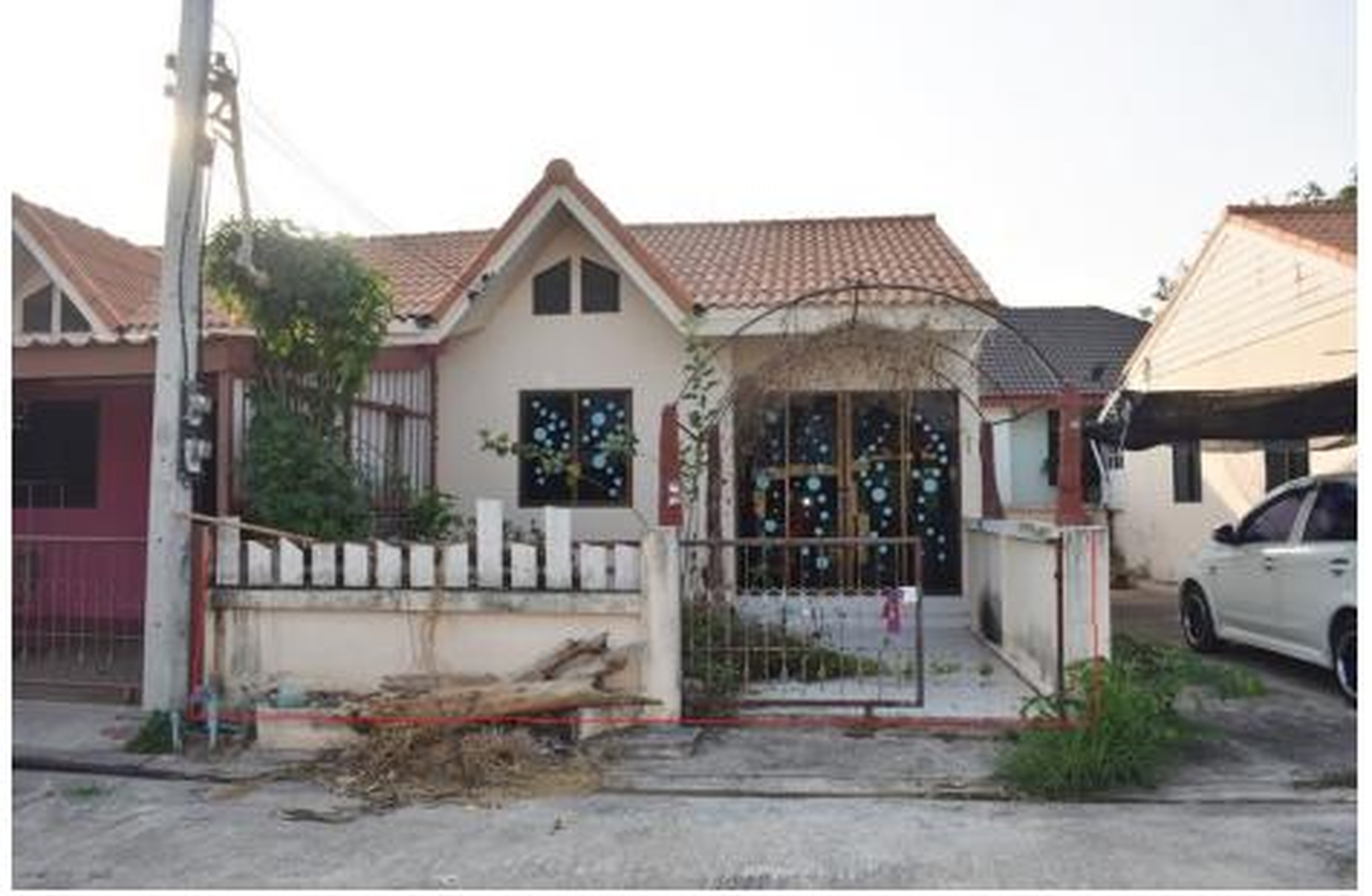 ทรัพย์สถาบันโดย GHB ทาวน์เฮาส์ สุขเจริญ (D Village Cha-Am)